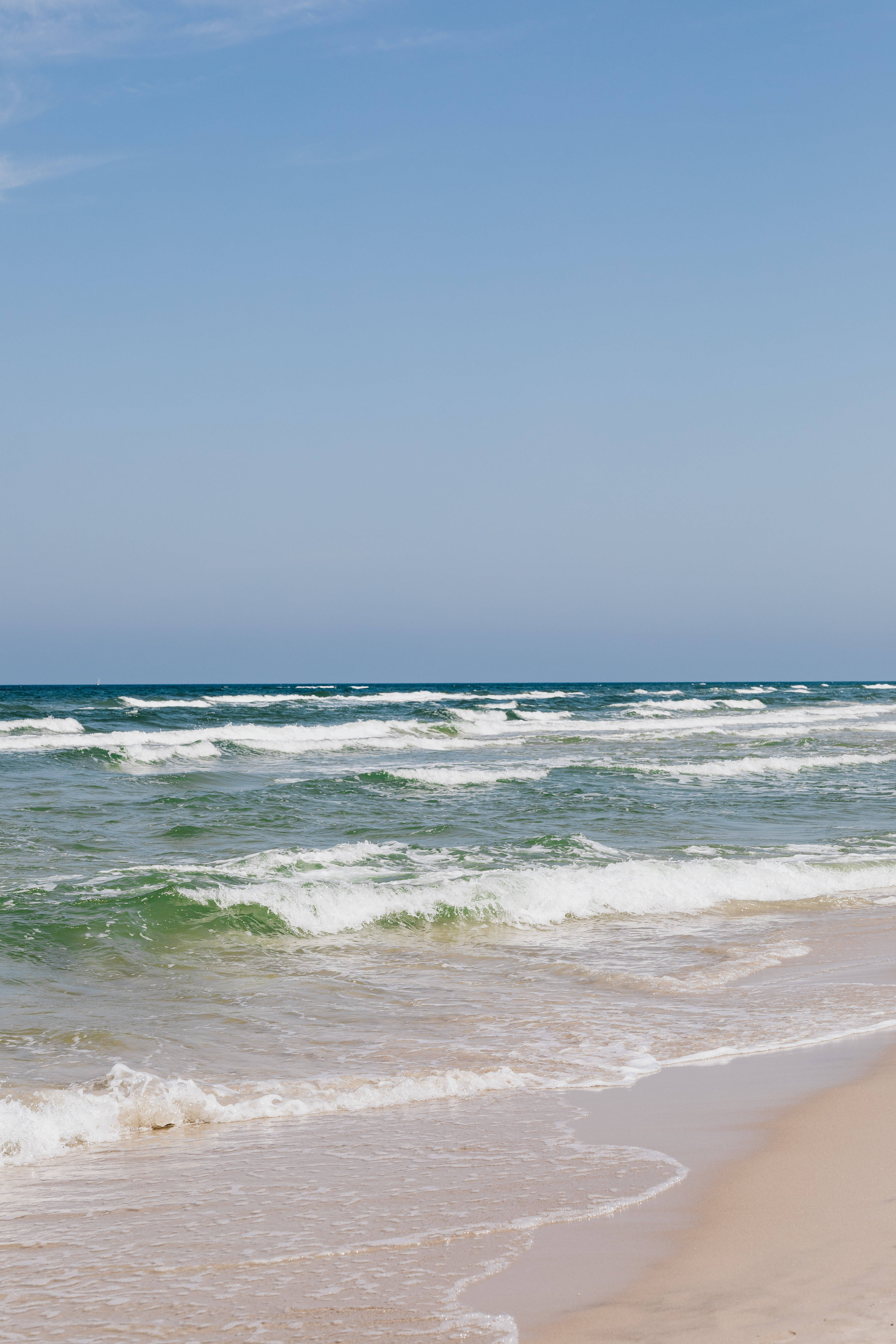 Download Simple Beach Android Wallpaper