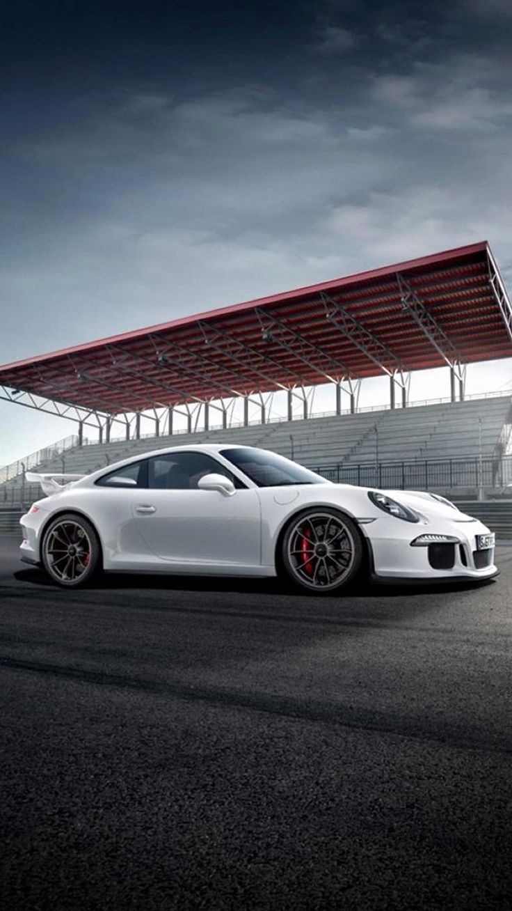 iPhone Xr Wallpaper 4k Car