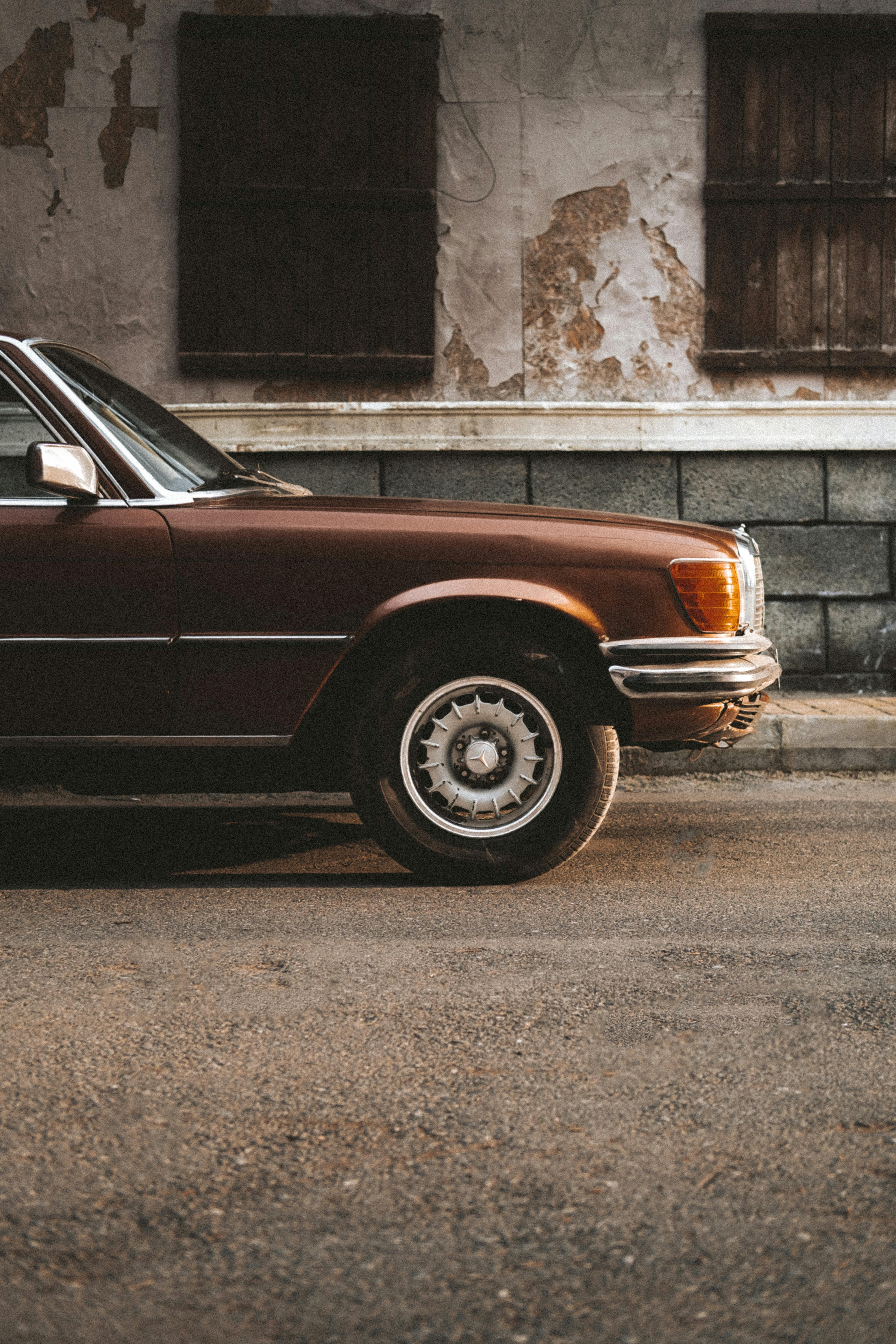 Vintage Mercedes W116 · Free