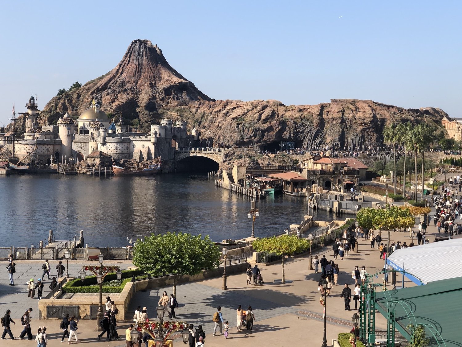 Tokyo DisneySea In Depth Photo Guide