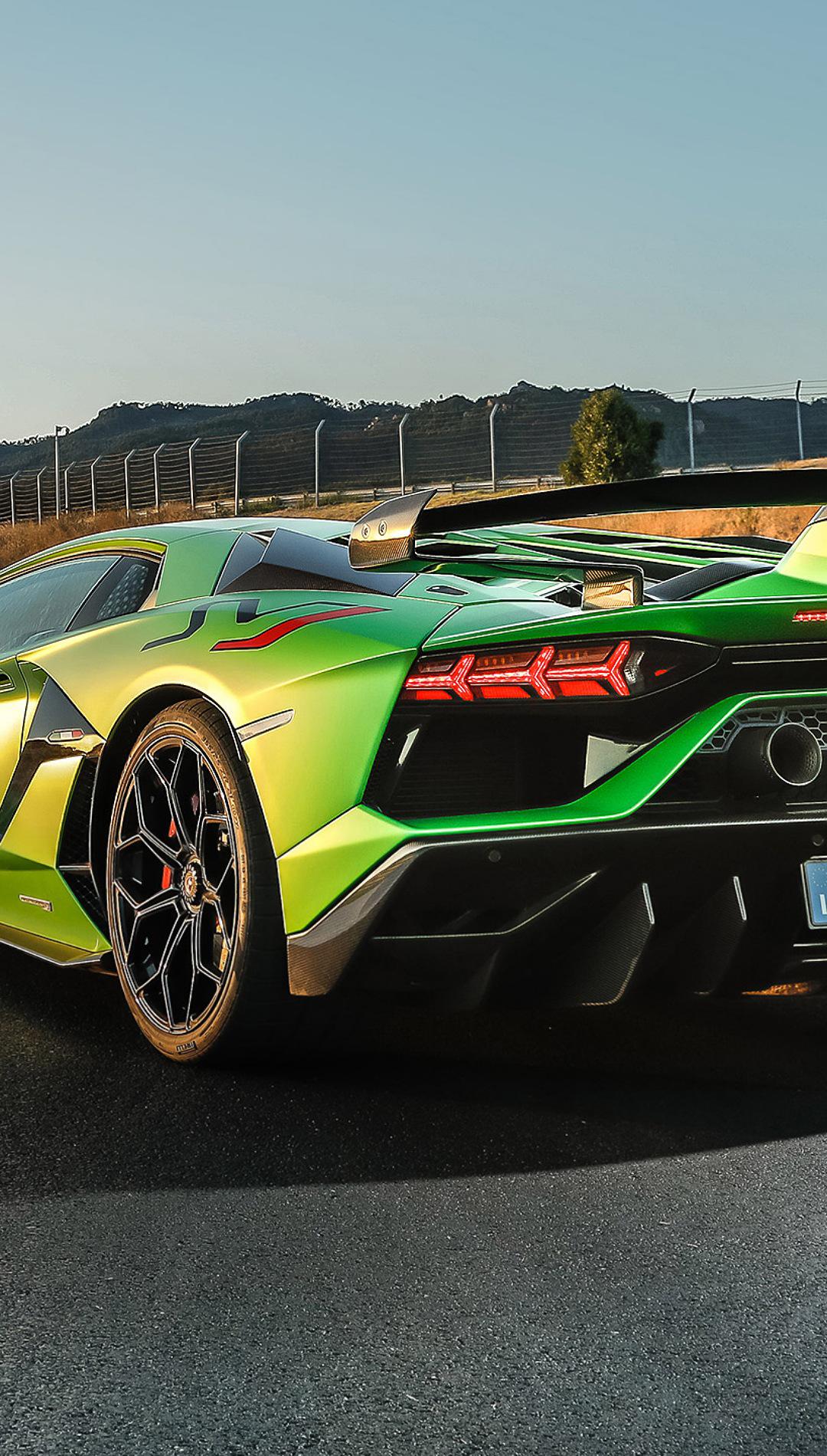 Lambo Aventador SVJ Wallpaper APK