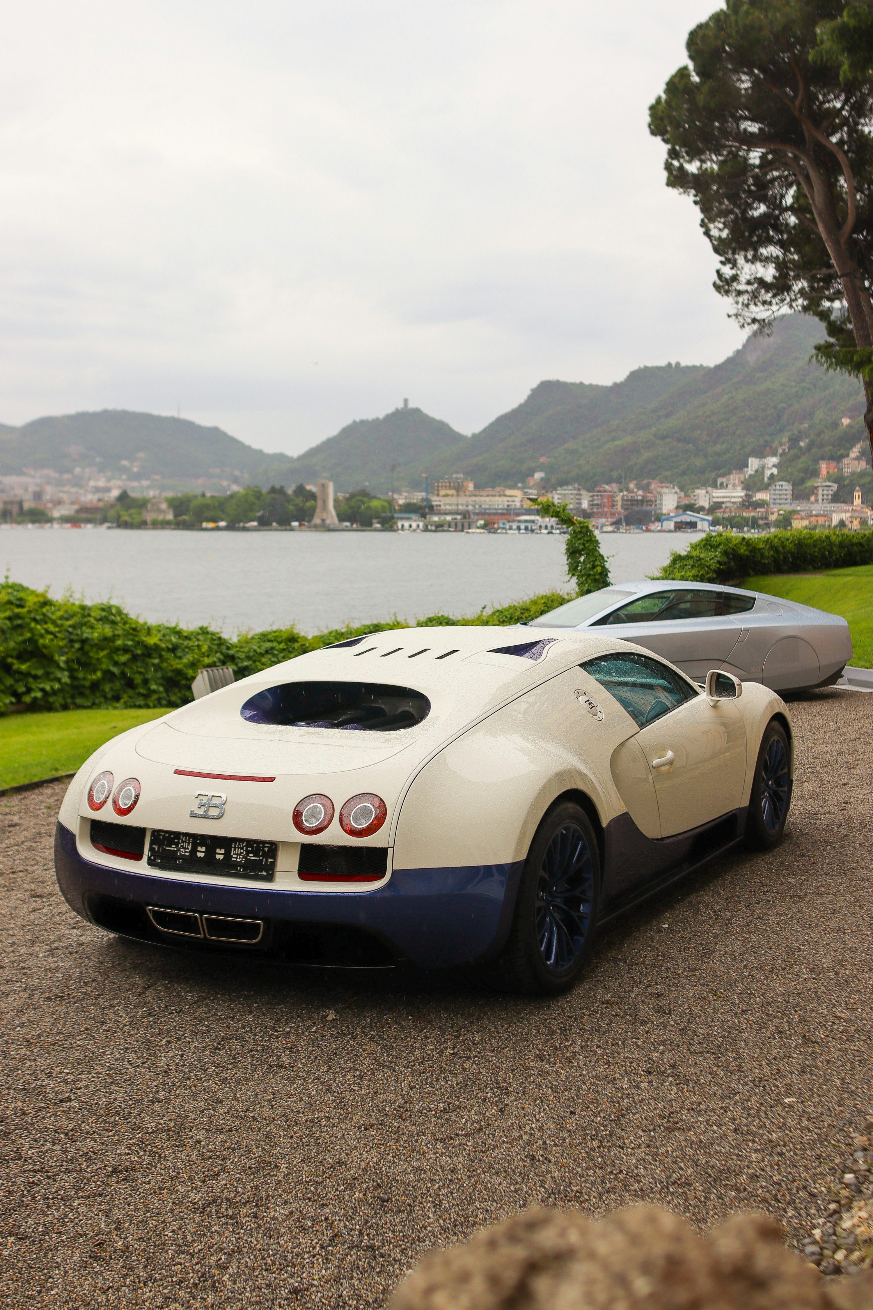 Bugatti Wallpaper: Free HD Download