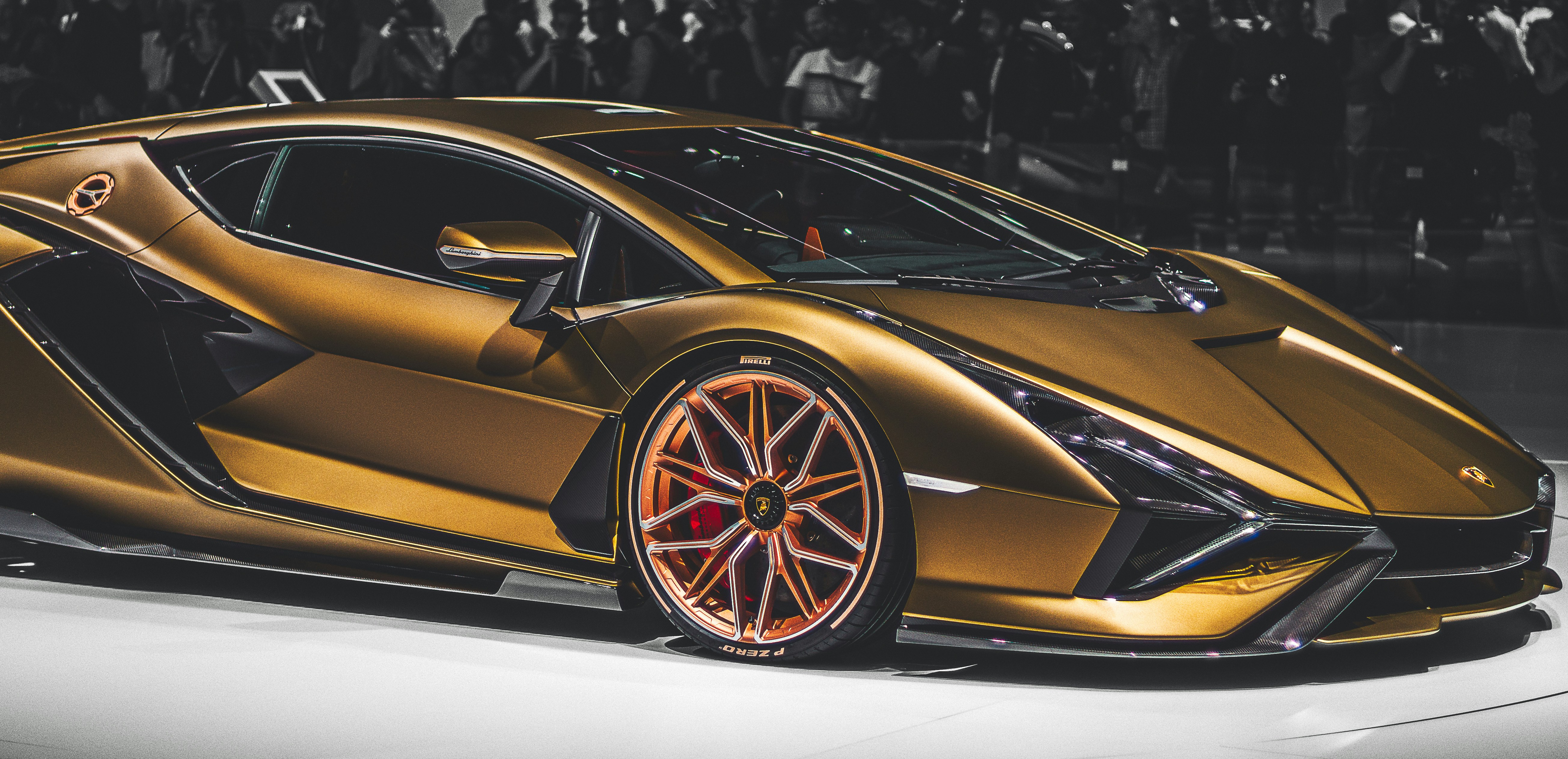 Lamborghini Wallpaper: Free HD