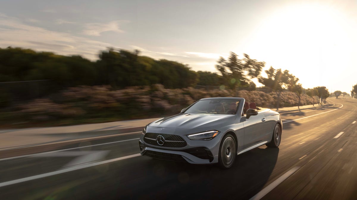 2024 Mercedes CLE Cabriolet Photo Gallery