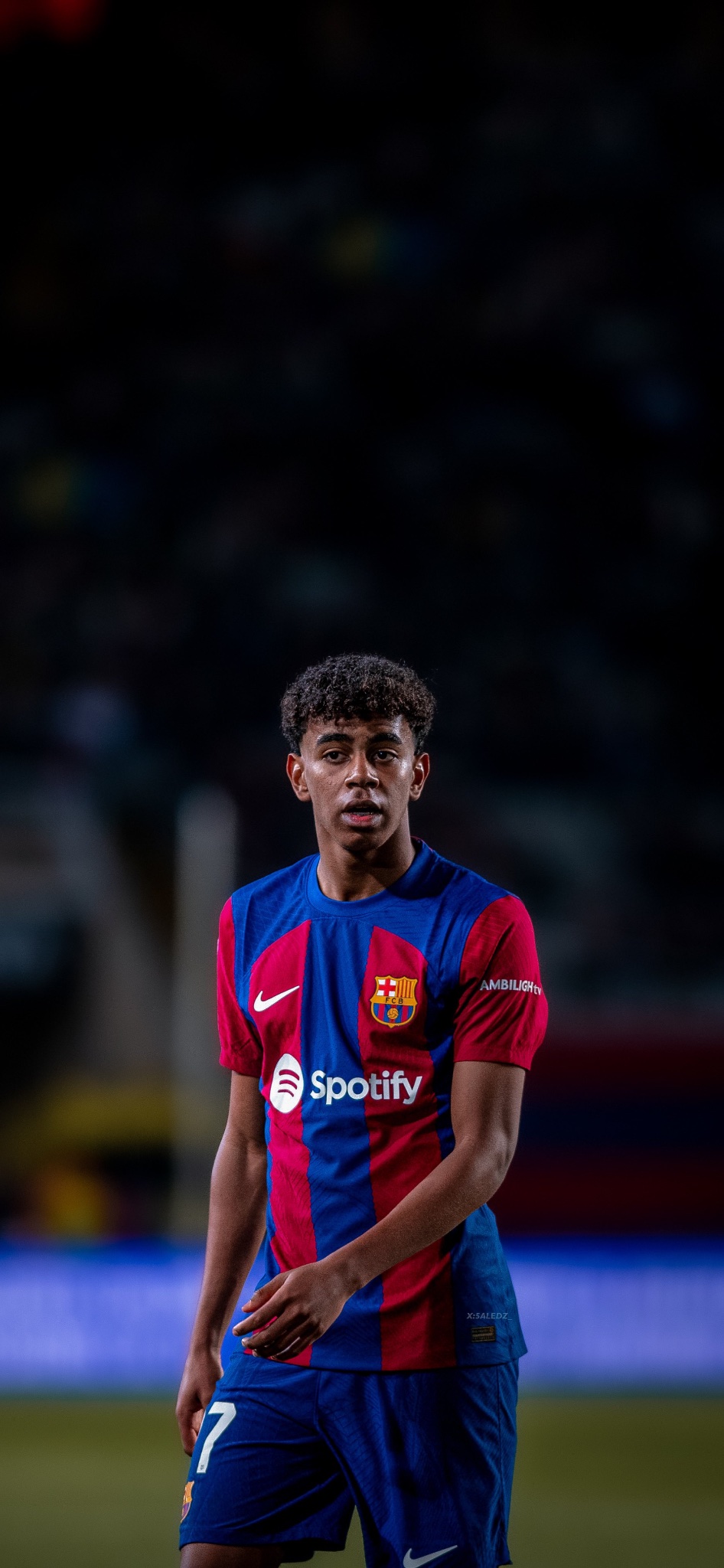 Lamine Yamal wallpaper