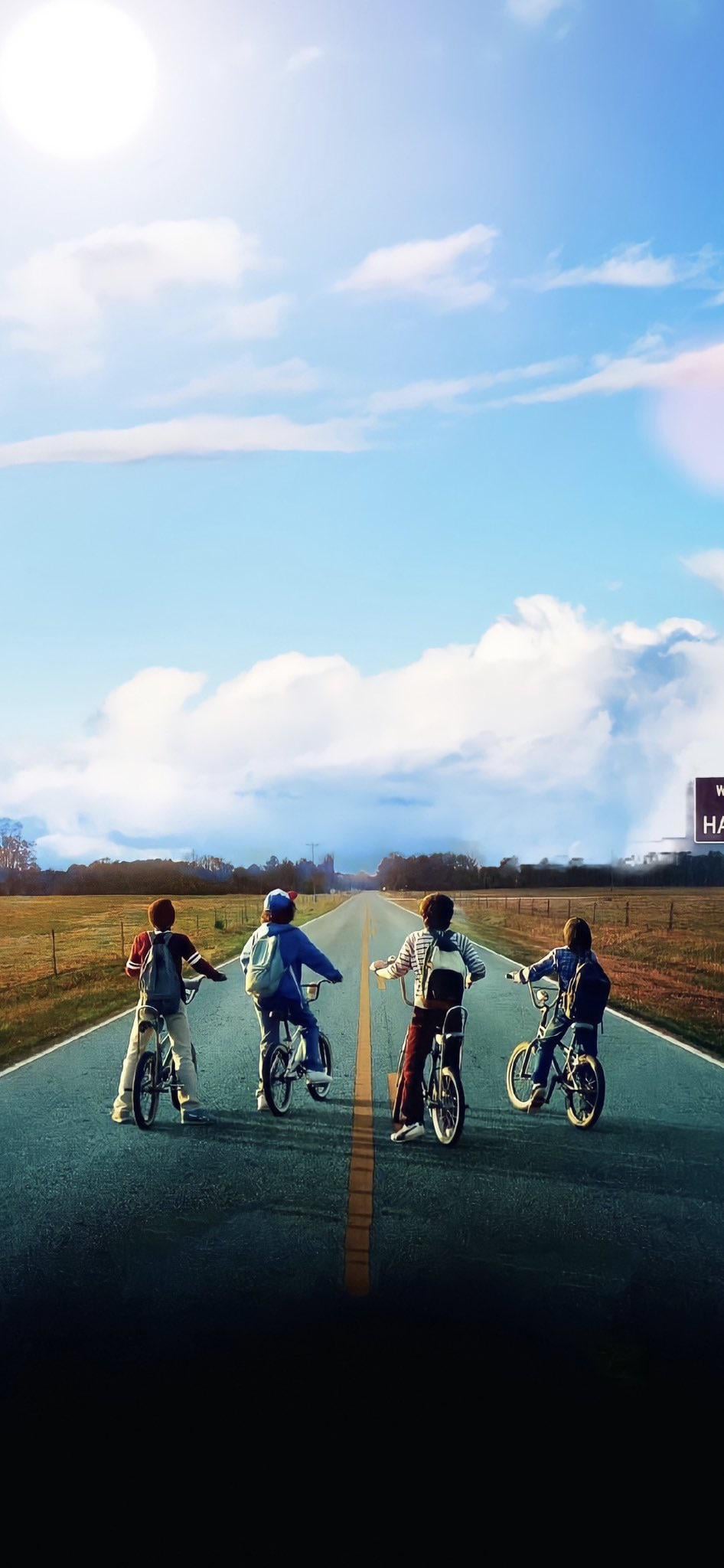 For anyone who wanted the background for iOS 16, here you go