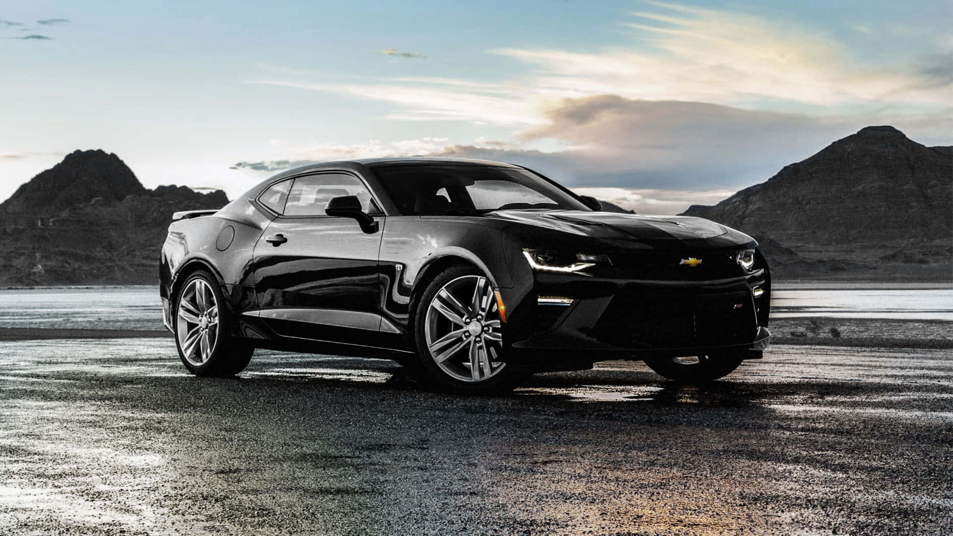 Download Get Ready To Hit The Road in This Cool Camaro Wallpaper