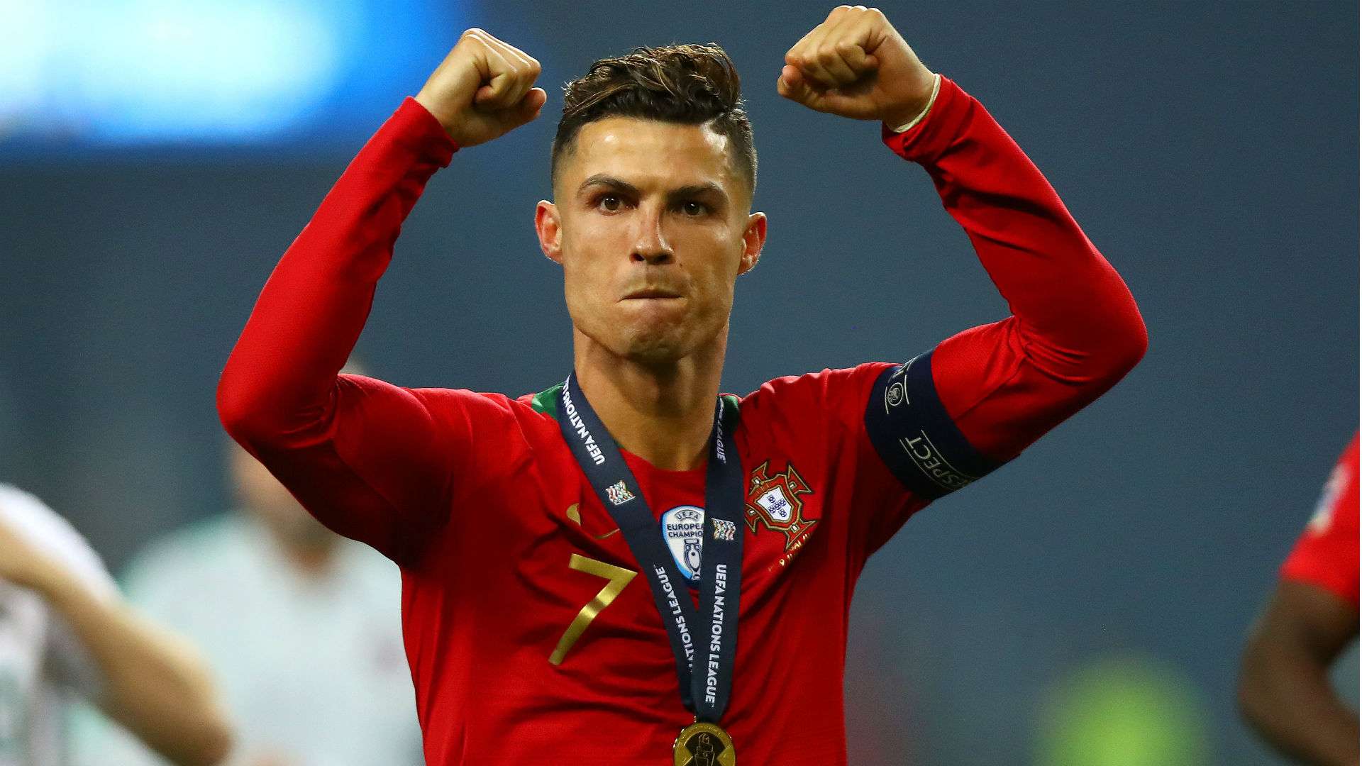Neves hails Portugal captain Ronaldo