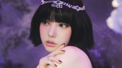 VIVIZ Eunha Beam of Prism 4K Wallpaper