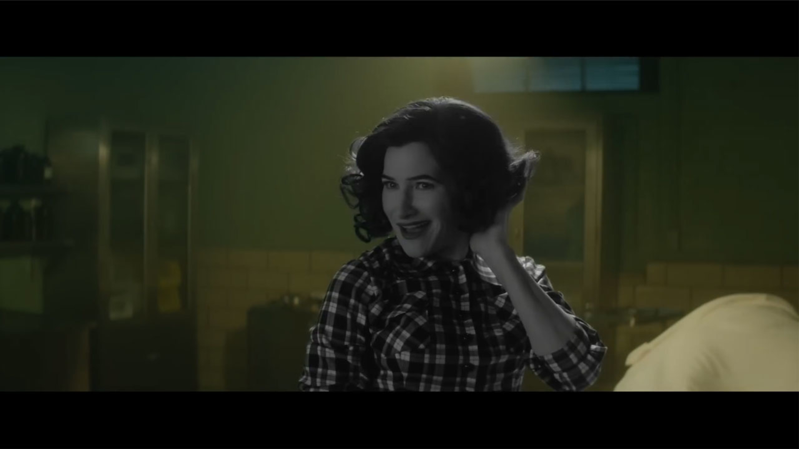 Agatha All Along' trailer: Kathryn Hahn