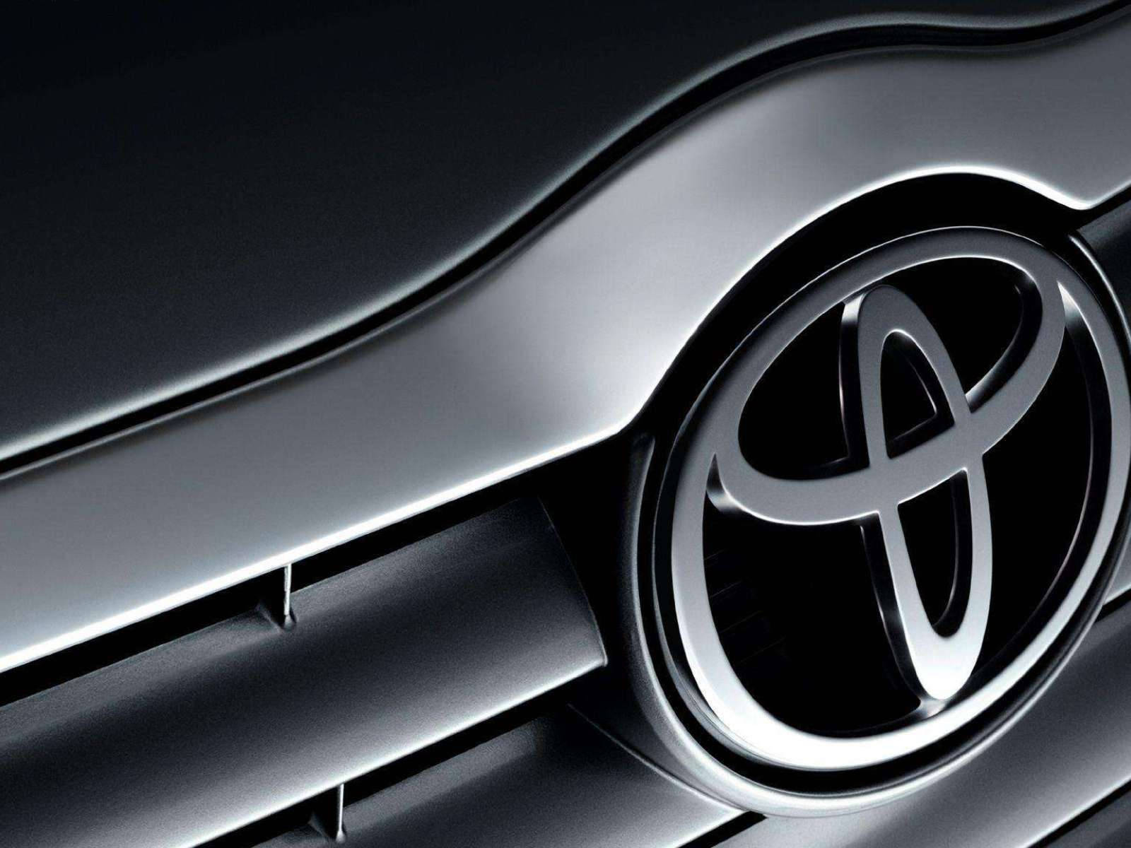 Download Toyota Wallpaper
