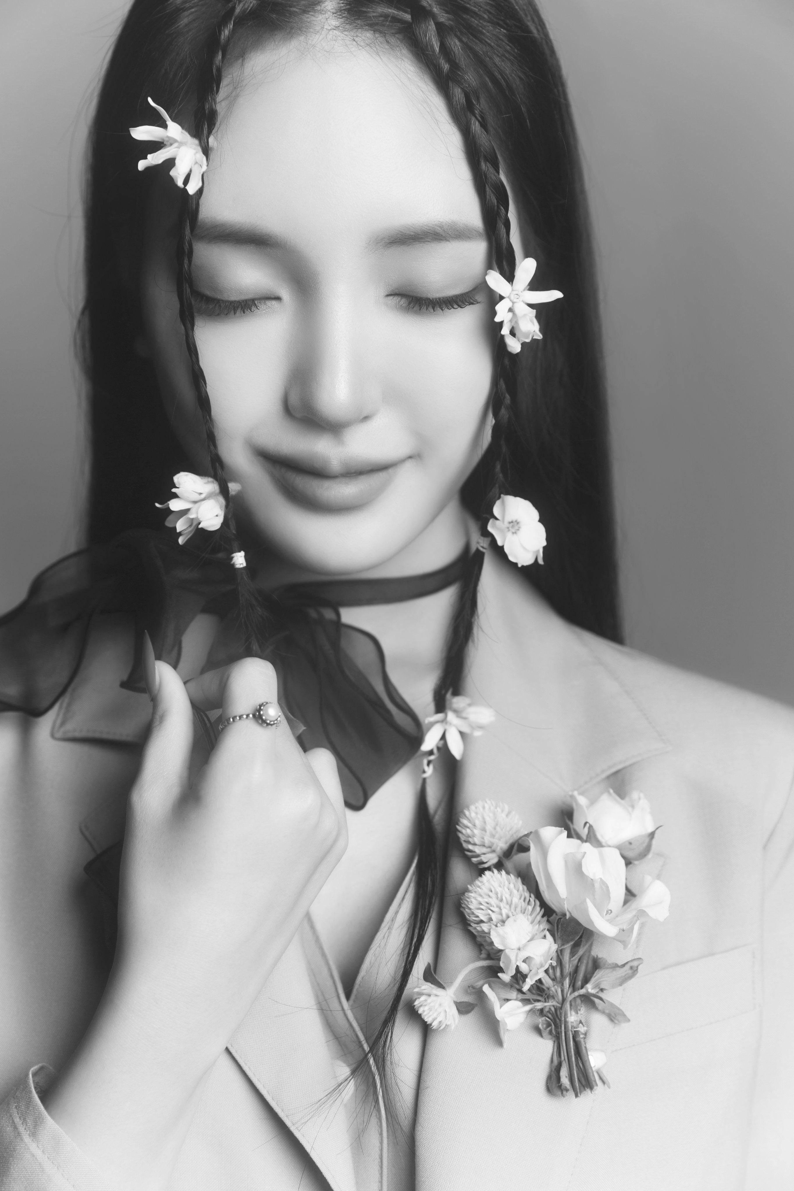 AWESOME Bloom Concept Photo