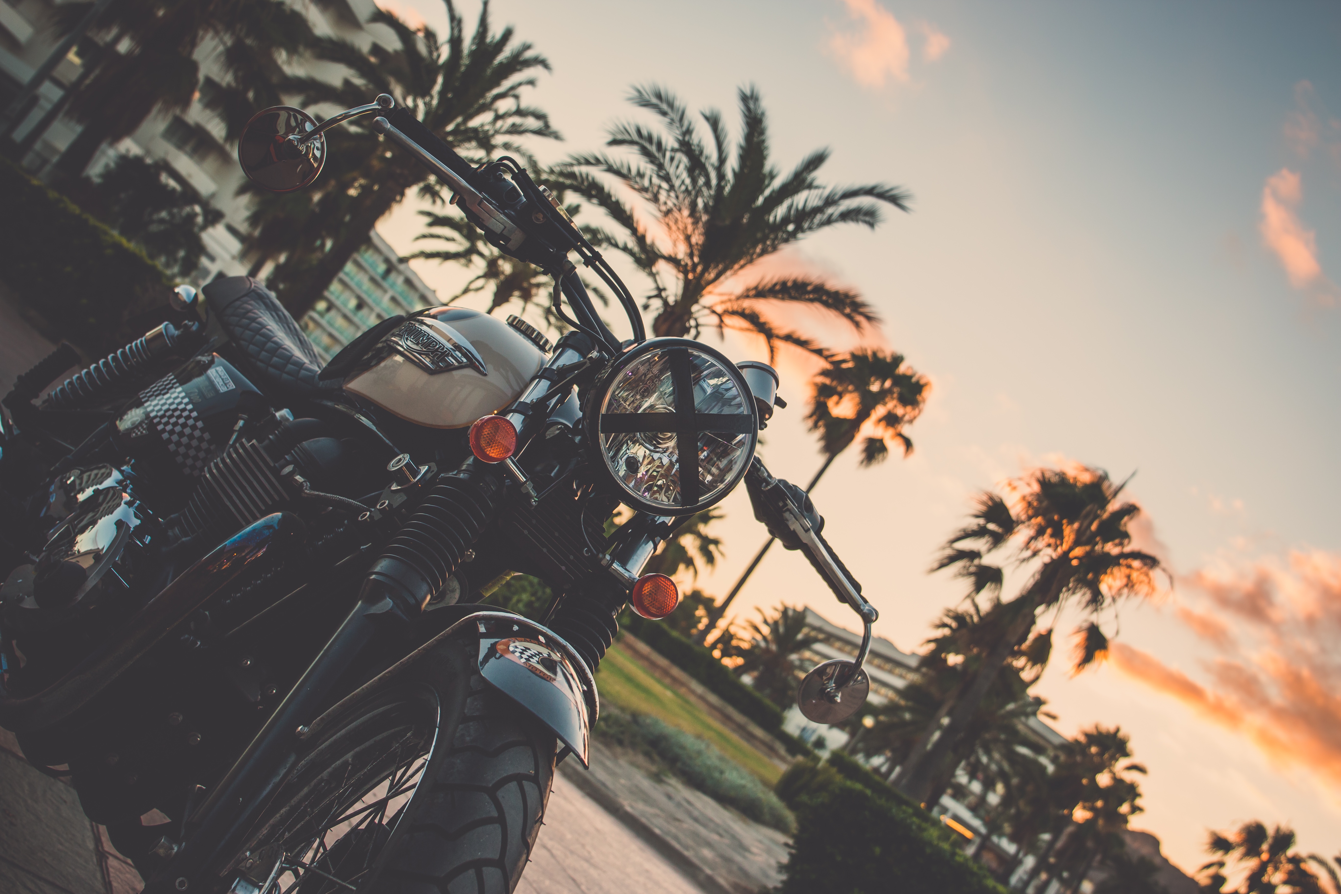 Free Benelli Cafe Racer 4K Wallpaper & Desktop HD Background for PC