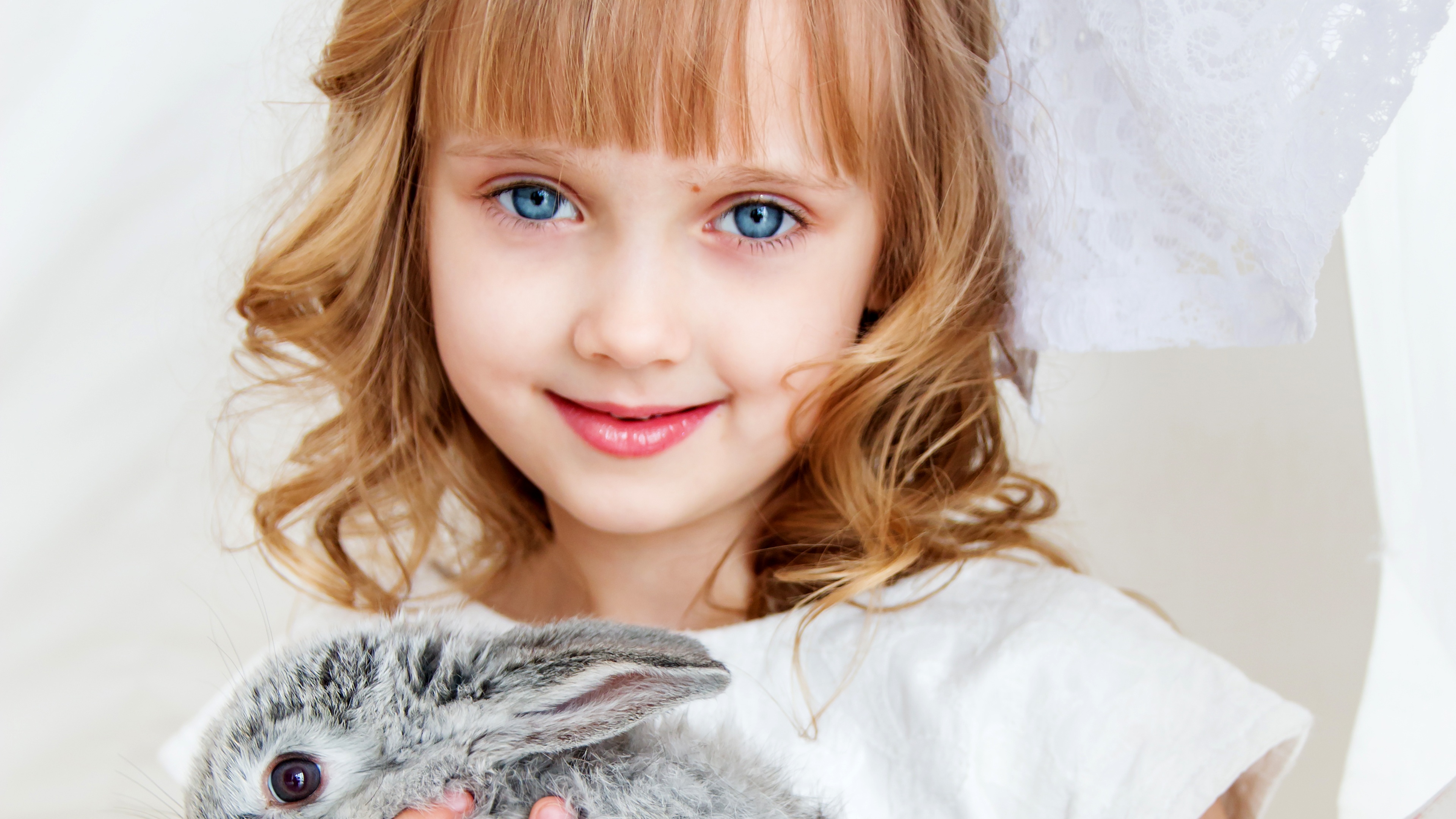 Cute Girl Wallpaper 4K, Rabbit, Smiling