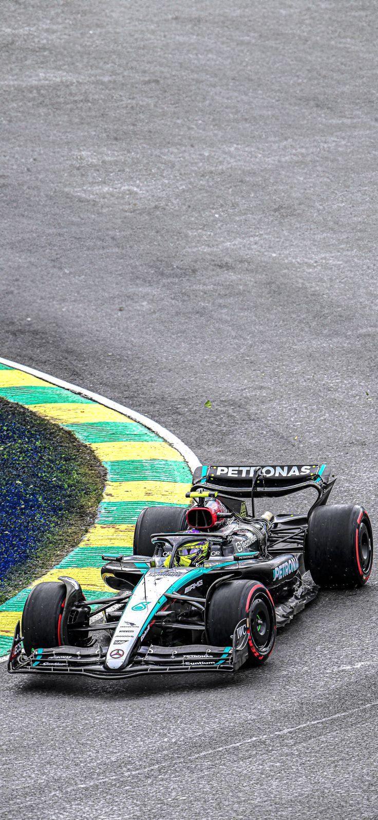 Lewis Hamilton Mercedes AMG Petronas F1