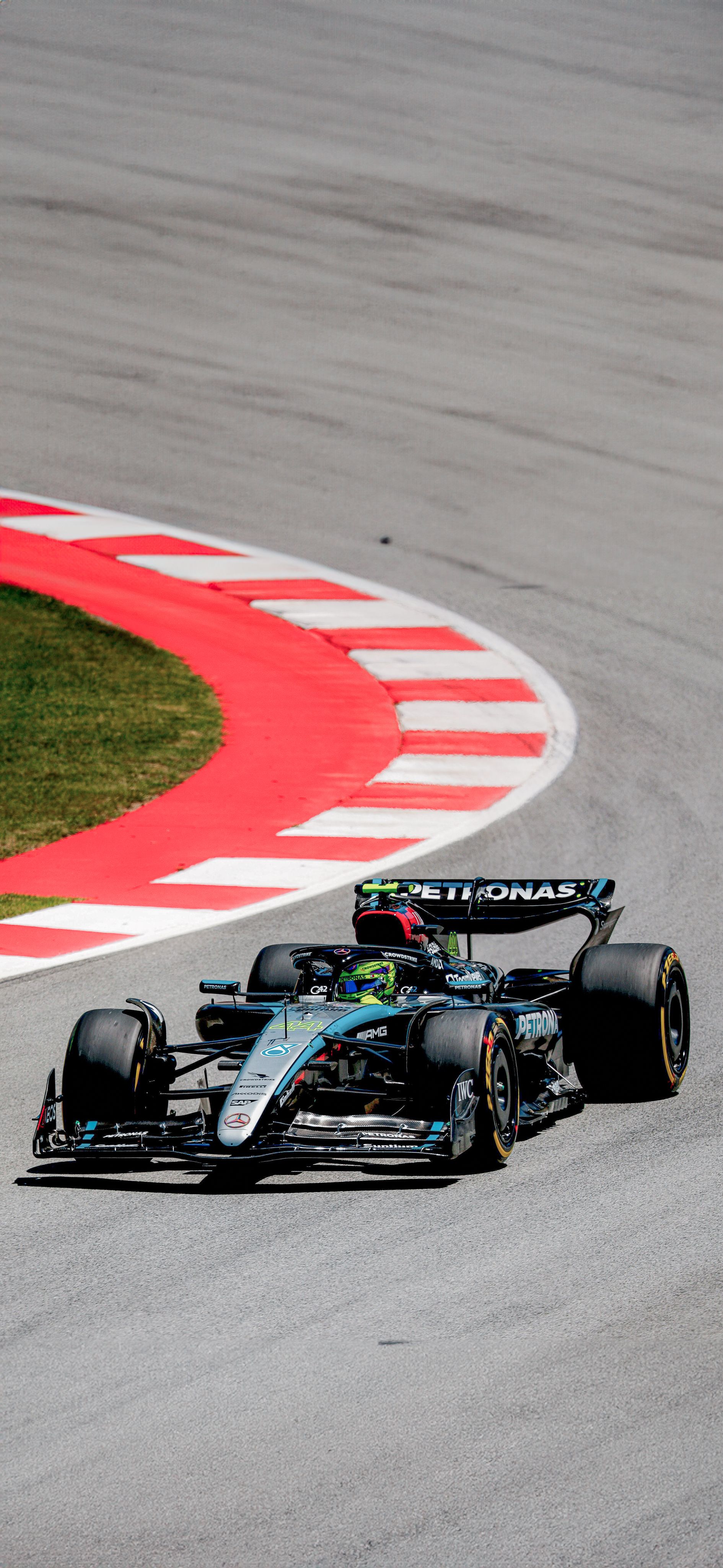 Lewis Hamilton F1 iPhone Wallpaper