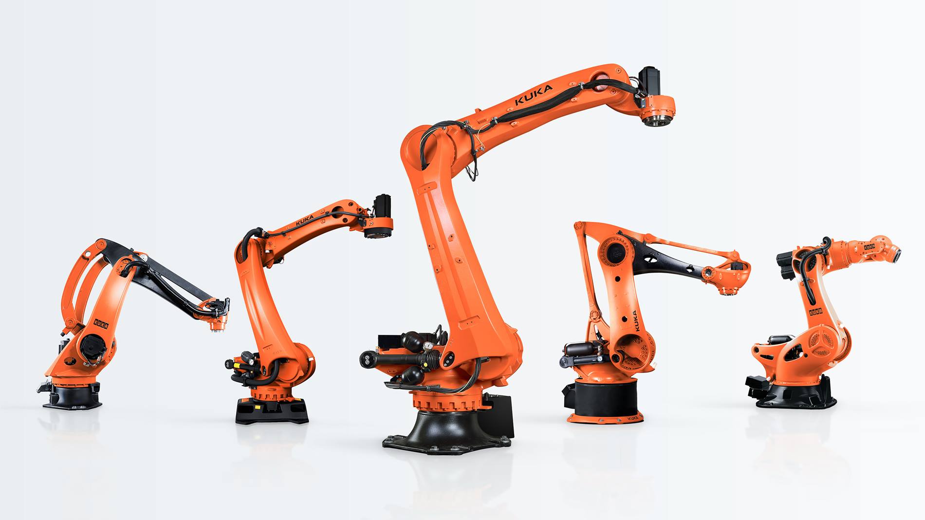 Packaging and palletizing robots