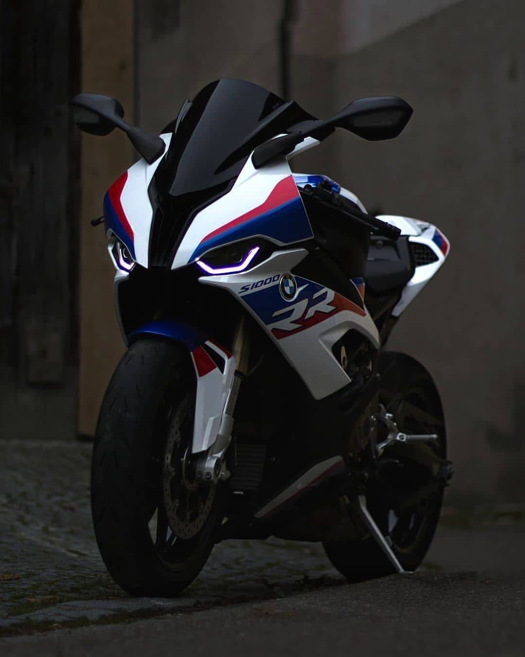 BMW S1000RR