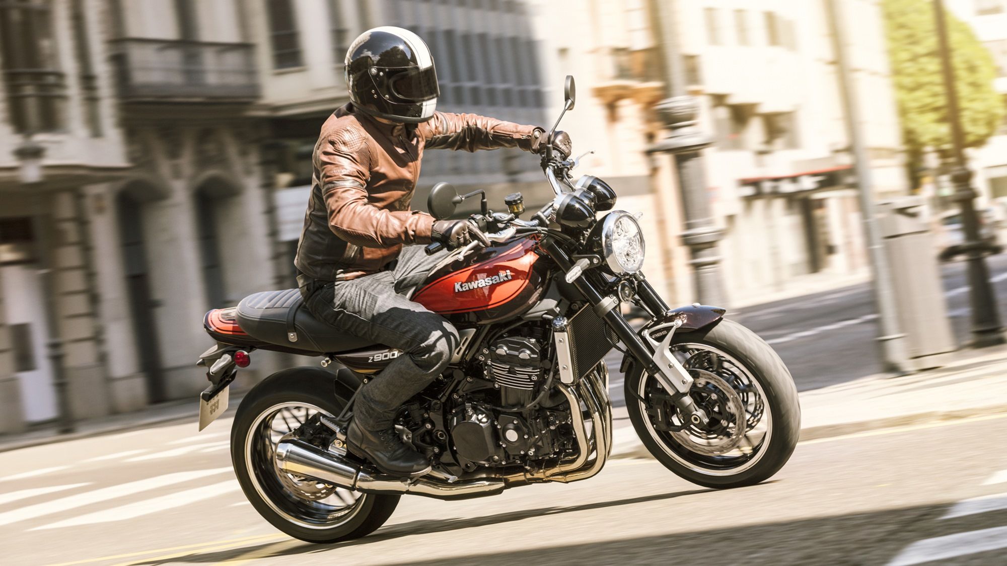 Kawasaki Z900RS Wallpaper