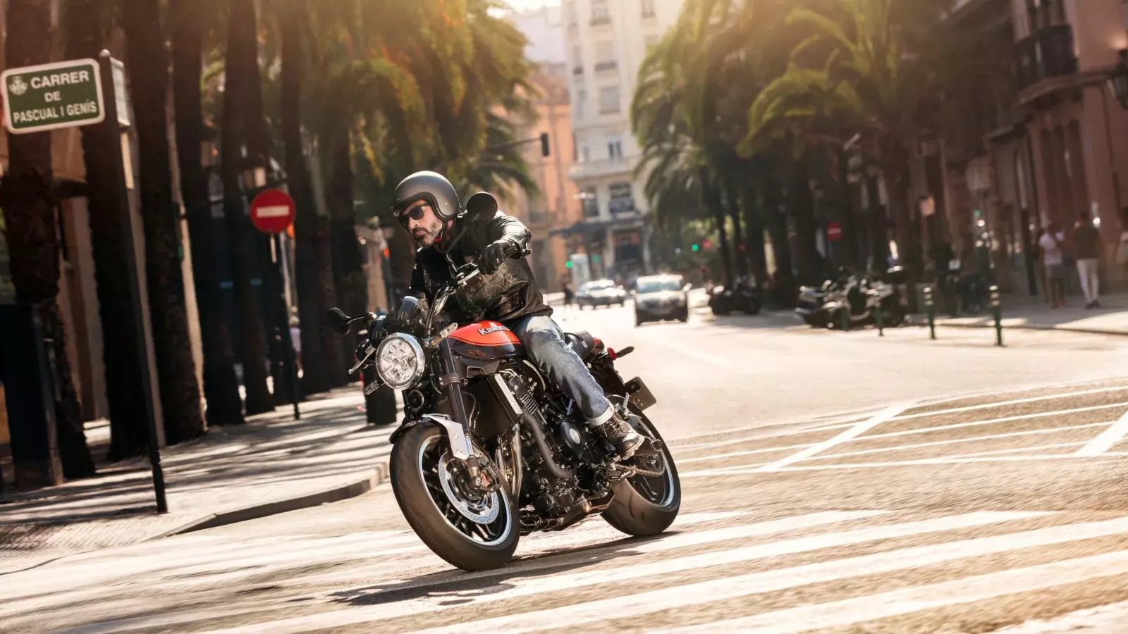 Kawasaki Z900RS Wallpaper