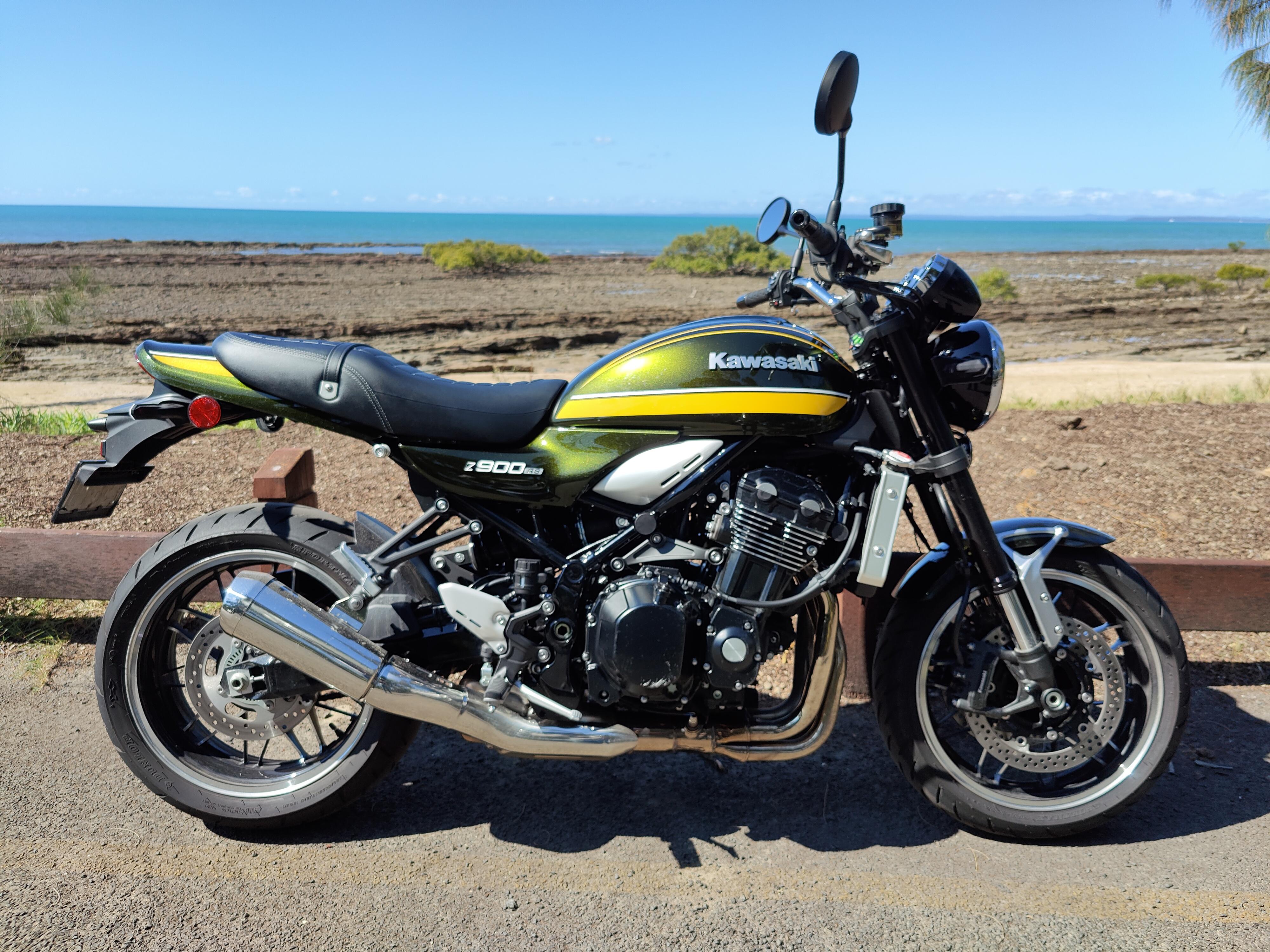 Sun, beach, sea, 2021 Kawasaki Z900RS