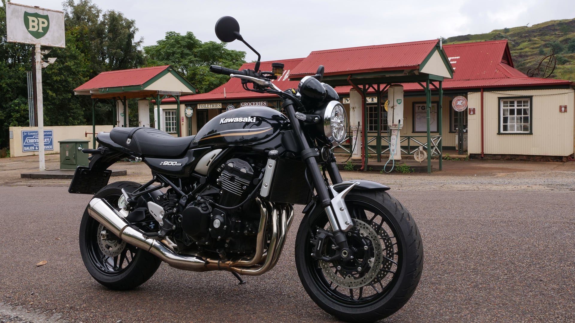 Kawasaki Z900 RS legend Returns
