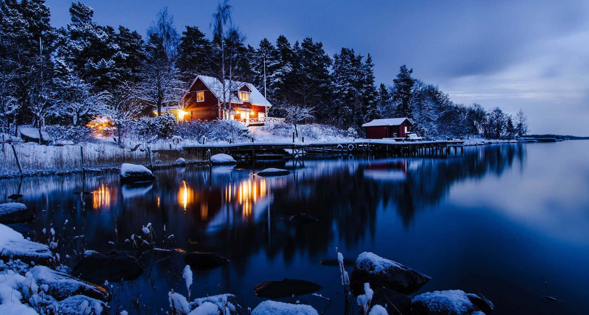 Download Breathtaking Winter Scenery