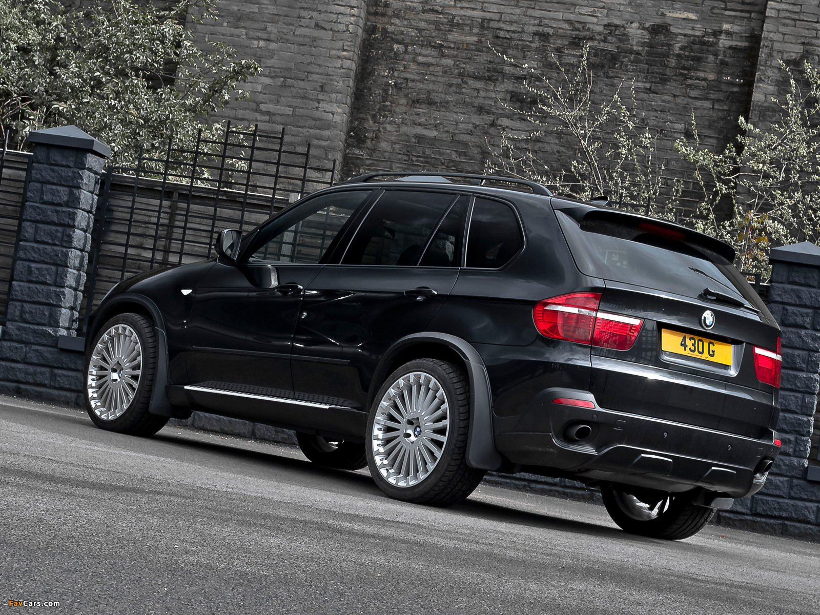 Project Kahn BMW X5 5S (E70) 2012