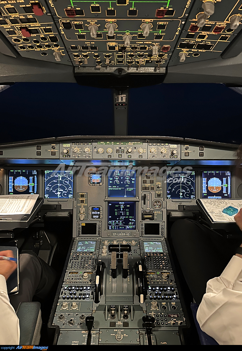 Airbus A330 243 Iran Air EP IJA