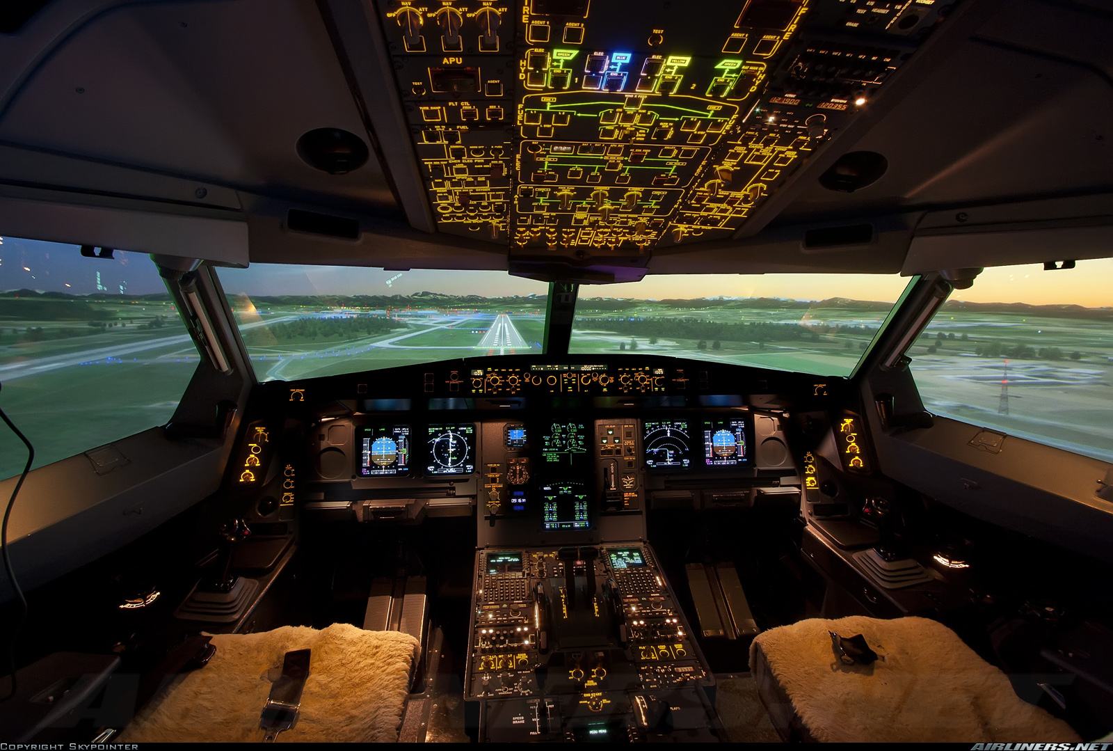 Airbus A330 200 (simulator)