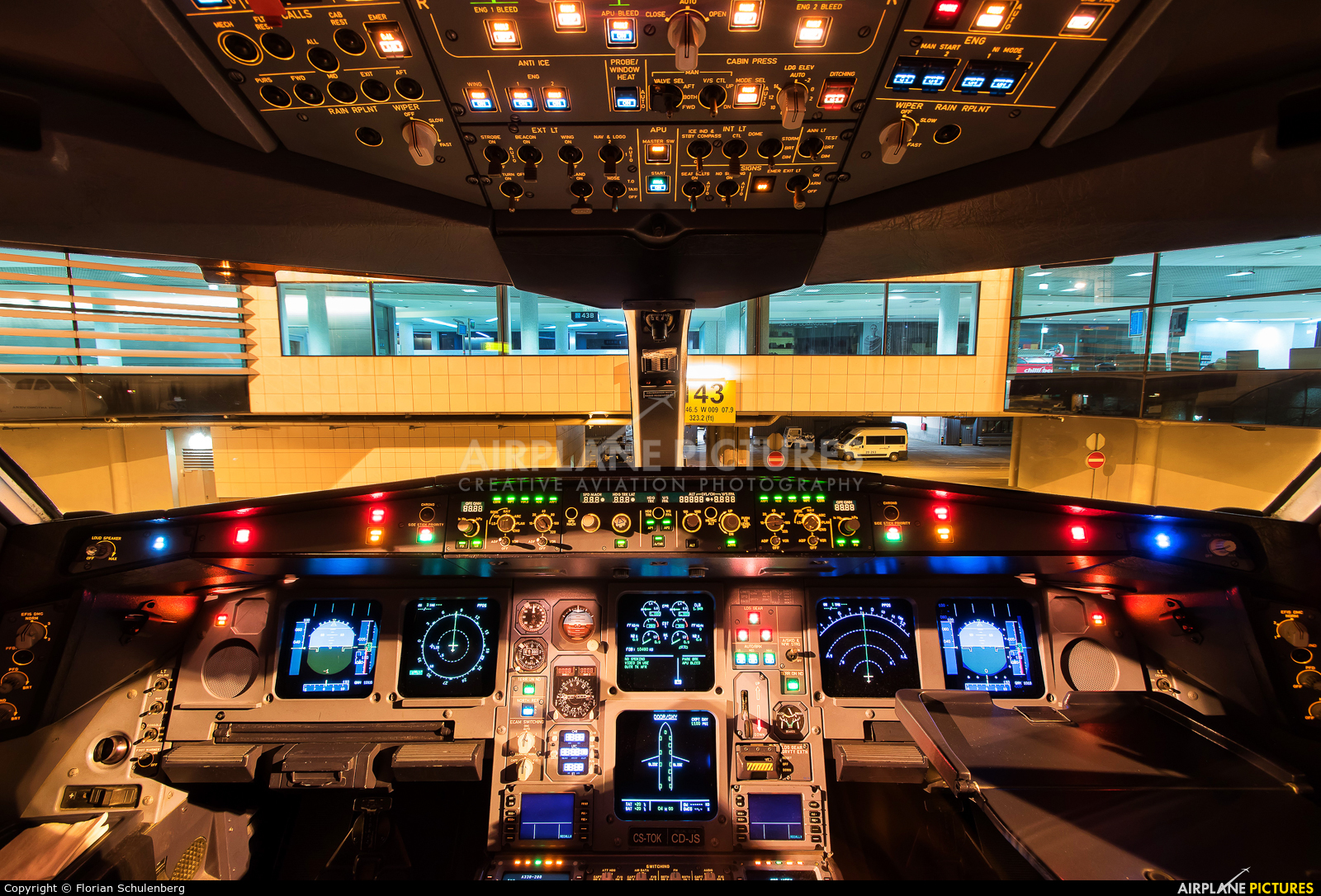 CS TOK Portugal Airbus A330 200