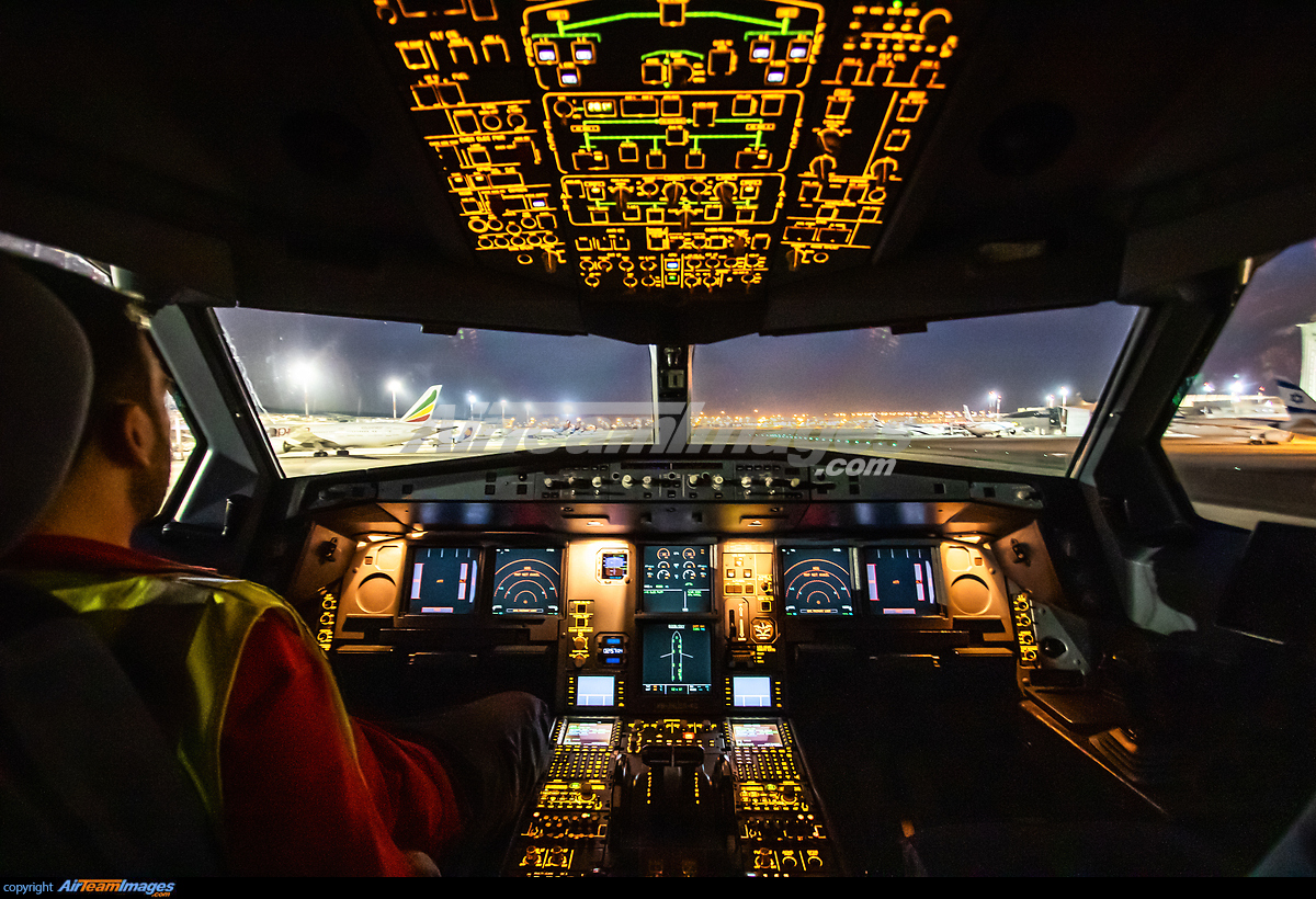 Airbus A330 343X Swiss International