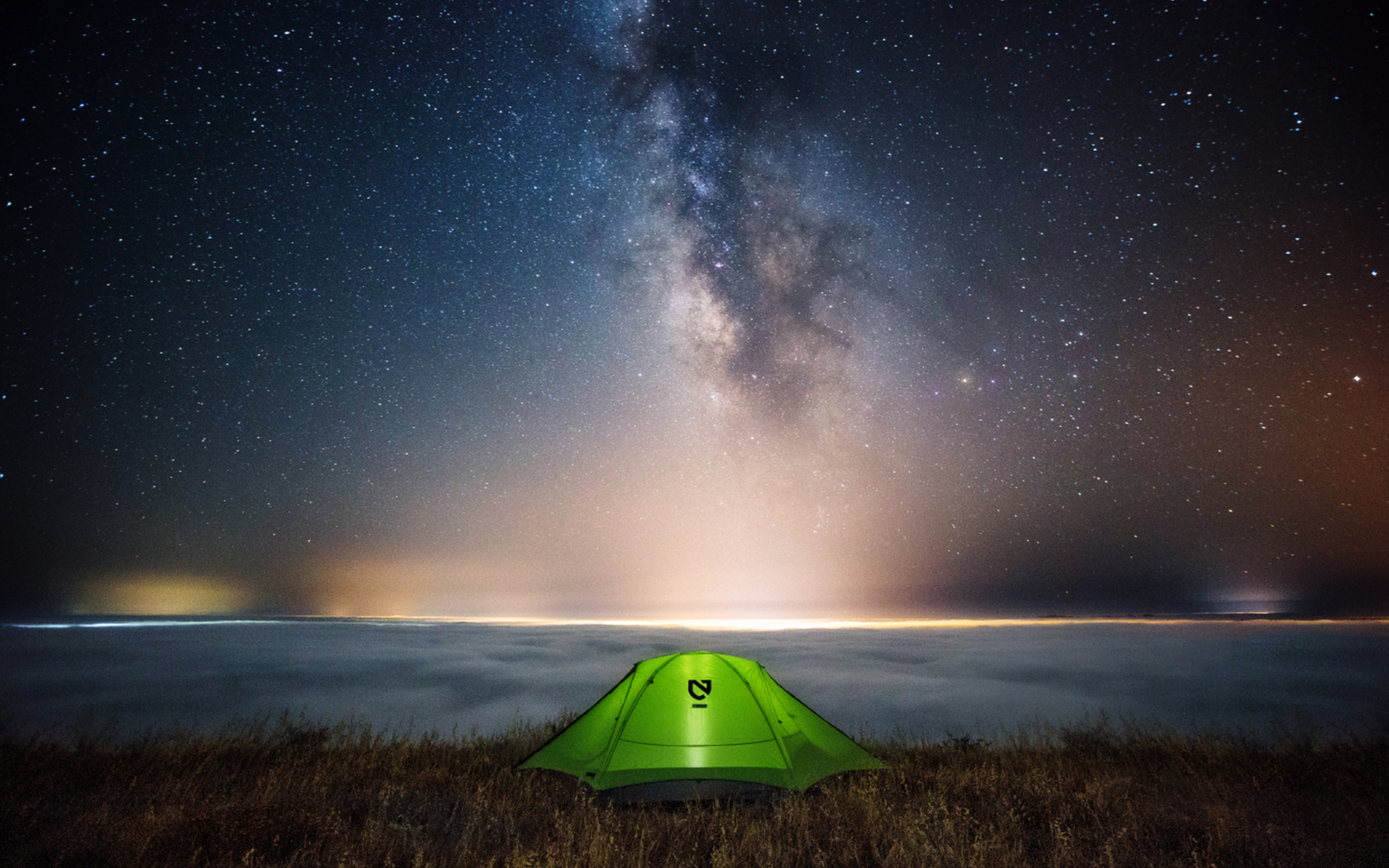 Starlit Camping: HD Wallpaper of a Tent