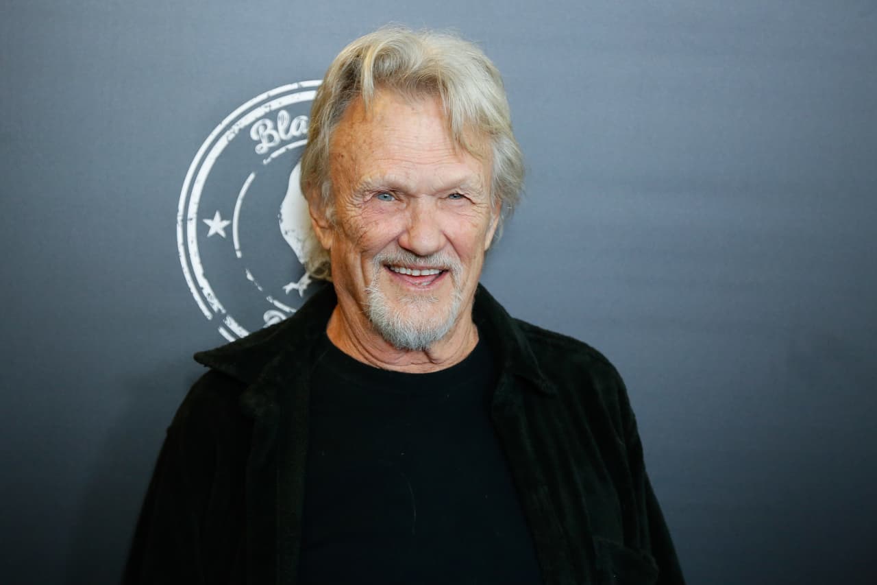 Country Music Icon'S Brave Move: Cancelling Shows To Heal "Mind, Body, And Heart" - tdpmp6m