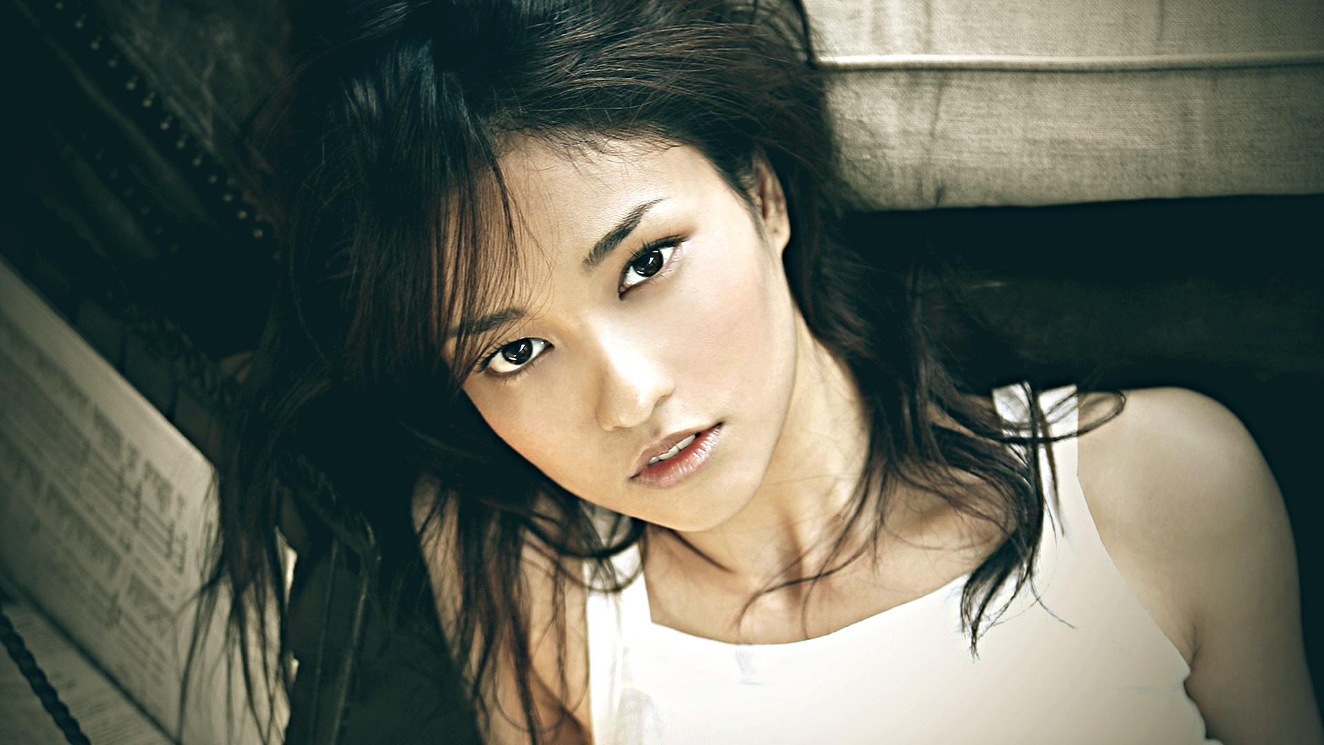 Download Woman Meisa Kuroki HD Wallpaper