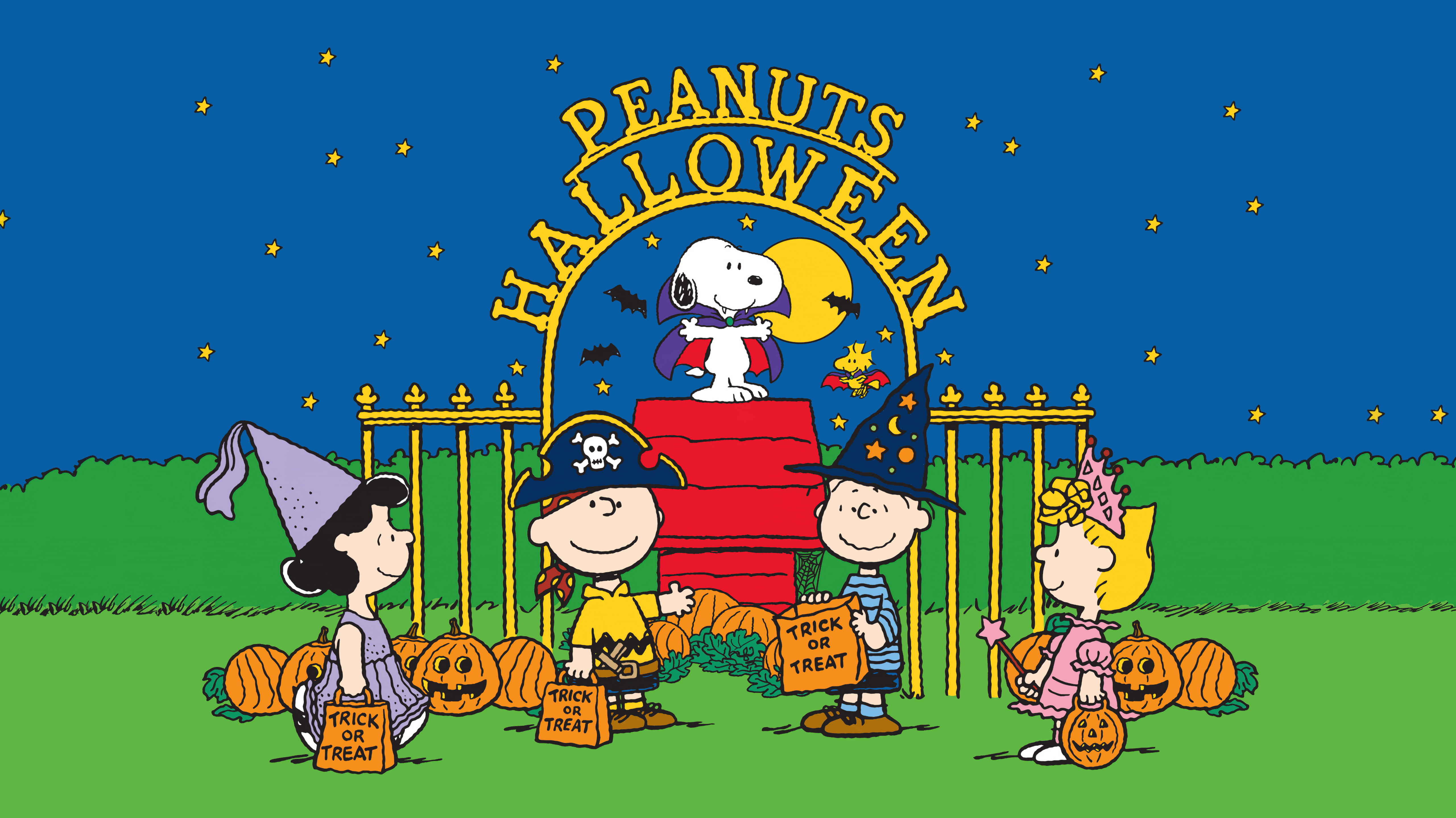 Peanuts Wallpaper 4K, Trick or treat