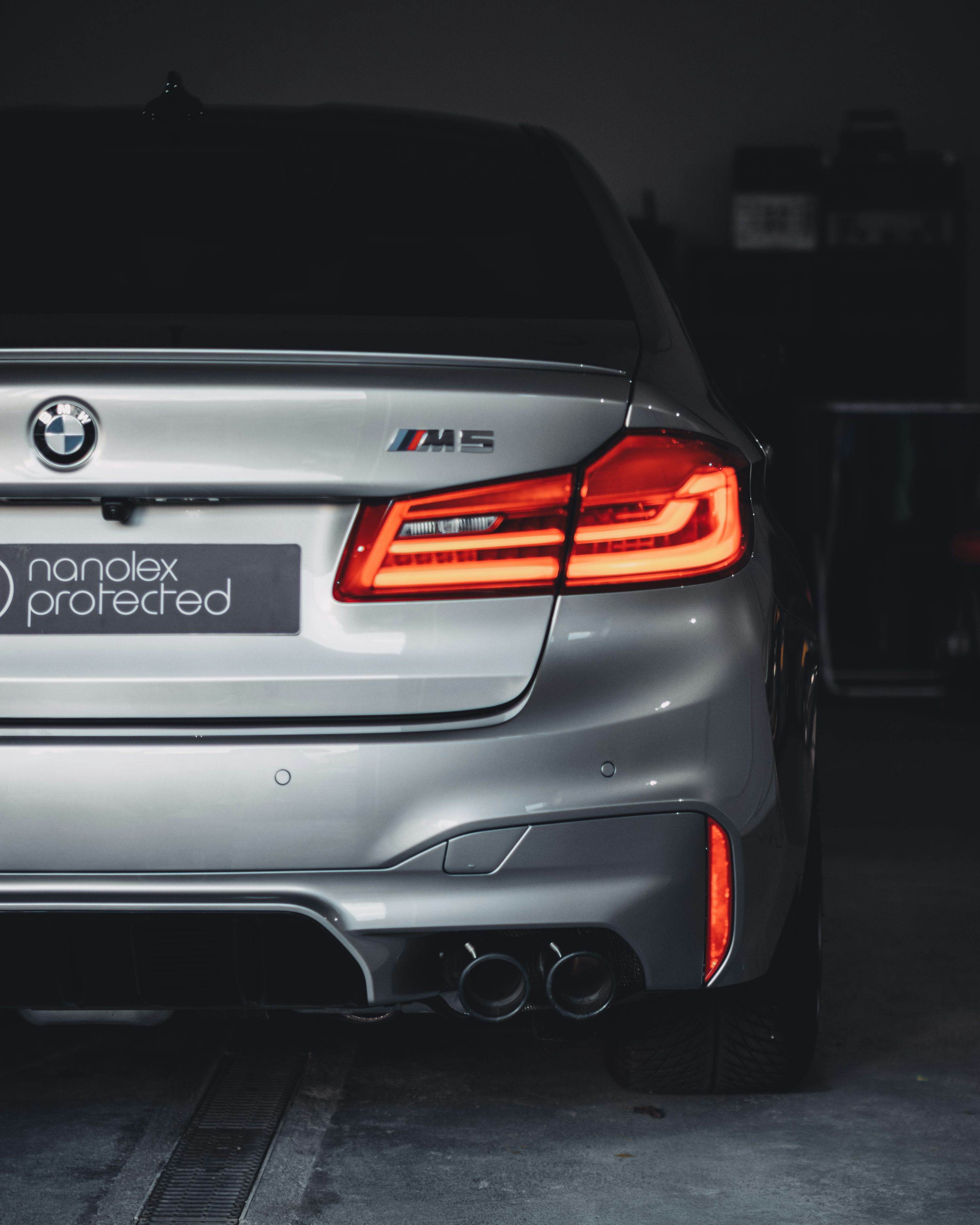Grey BMW M5 sedan photo