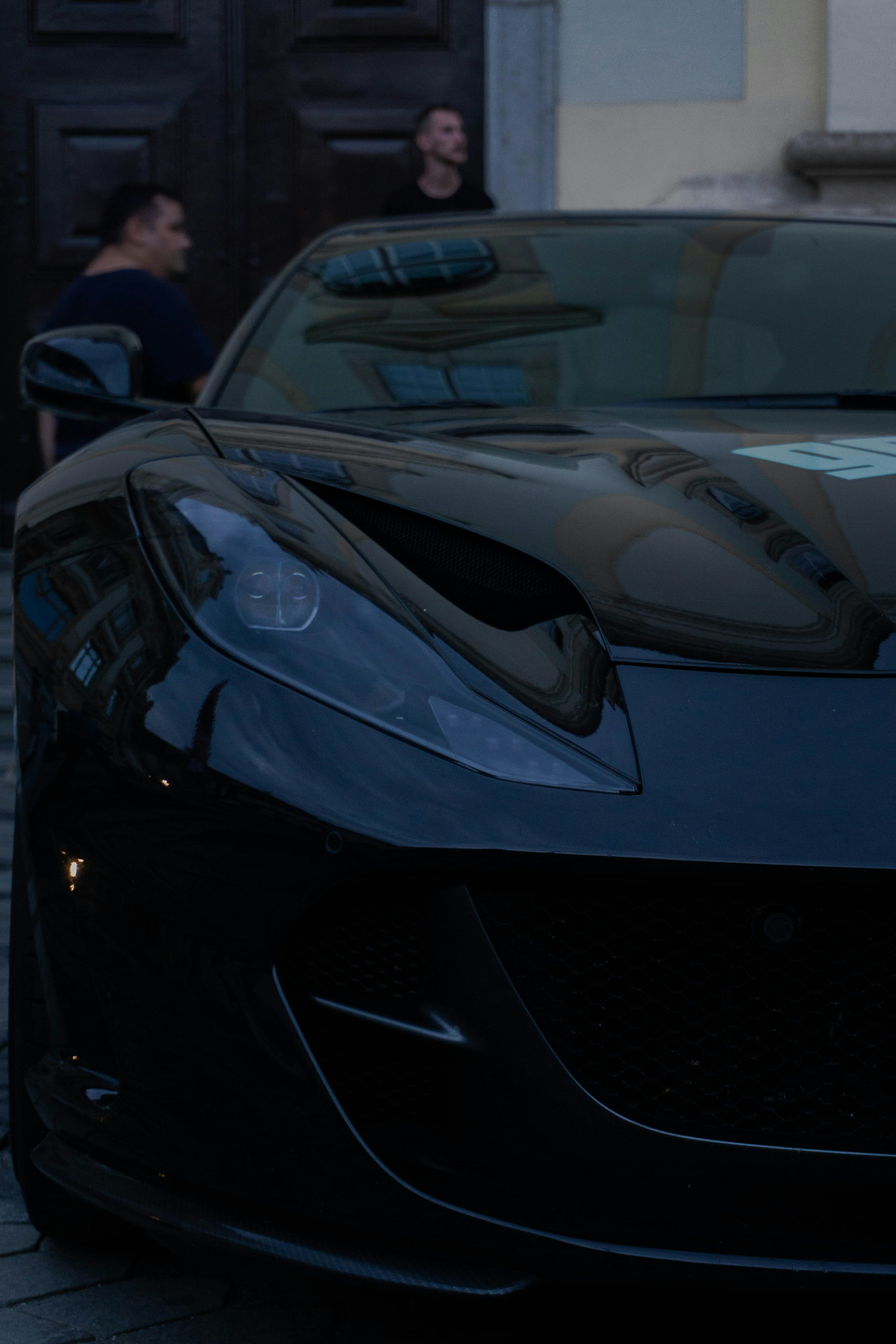 50,Black Ferrari Picture