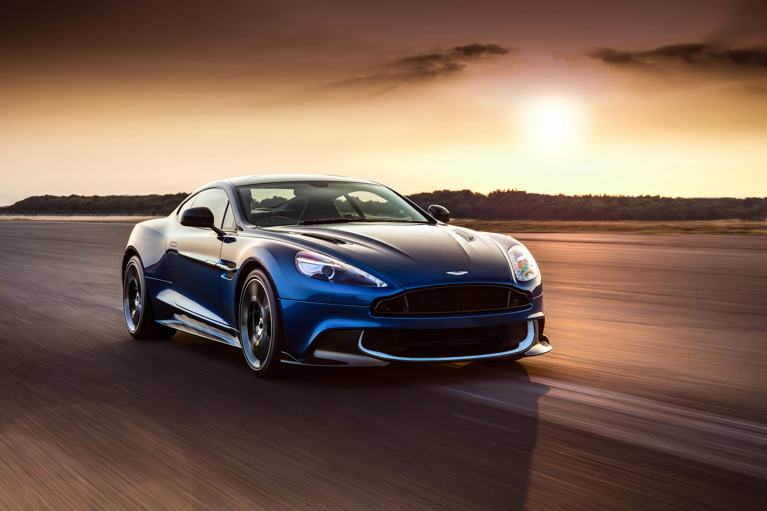 Aston Martin Vanquish S Wallpaper