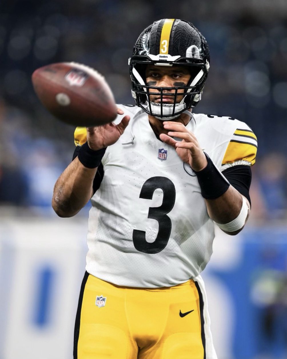 Steelers Update: Russell