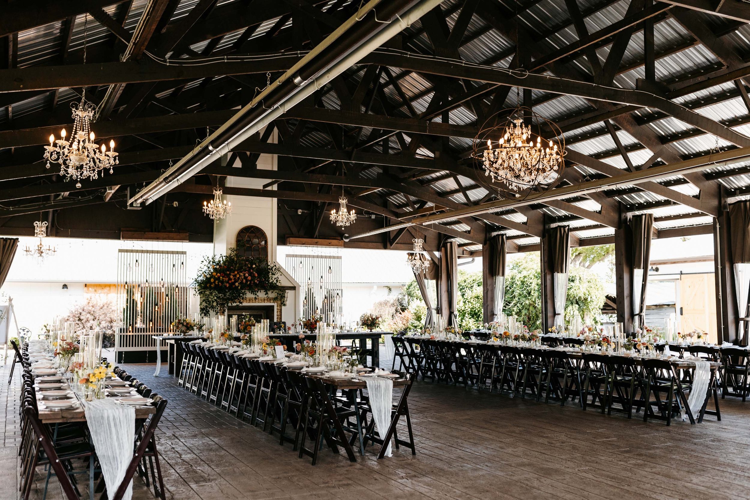 Rustic Wedding Venue Near Minneapolis