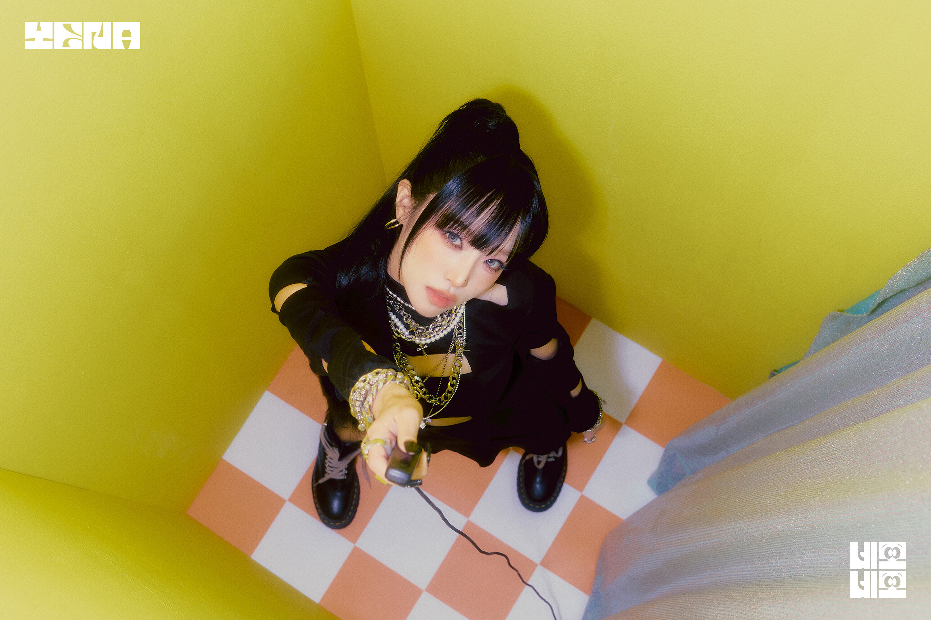 YENA 3rd Single Album 'Square Square