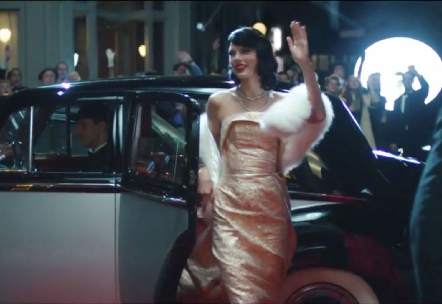 Taylor Swift's Wildest Dreams Gown