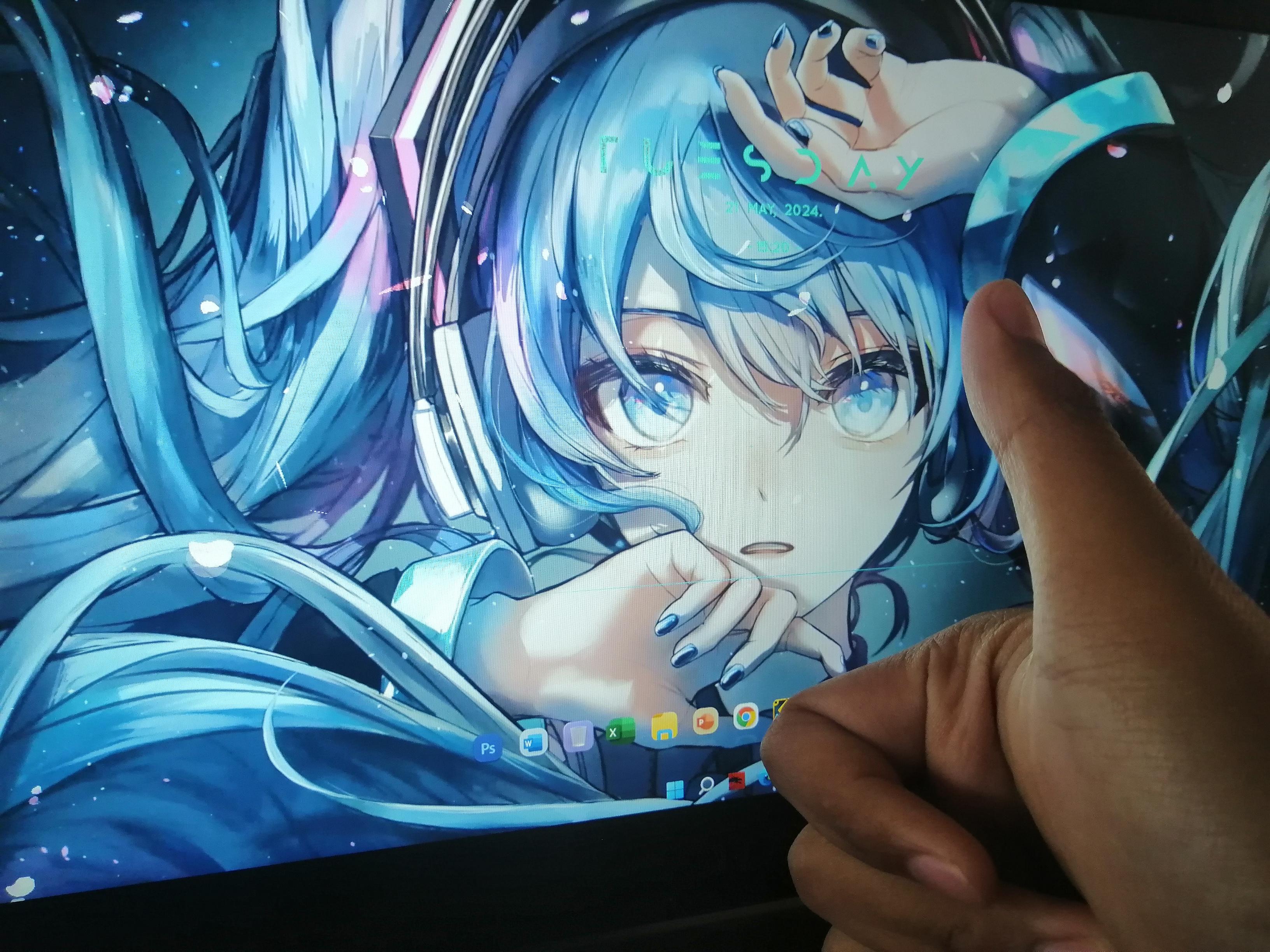 Hatsune Miku theme for Windows 11 I