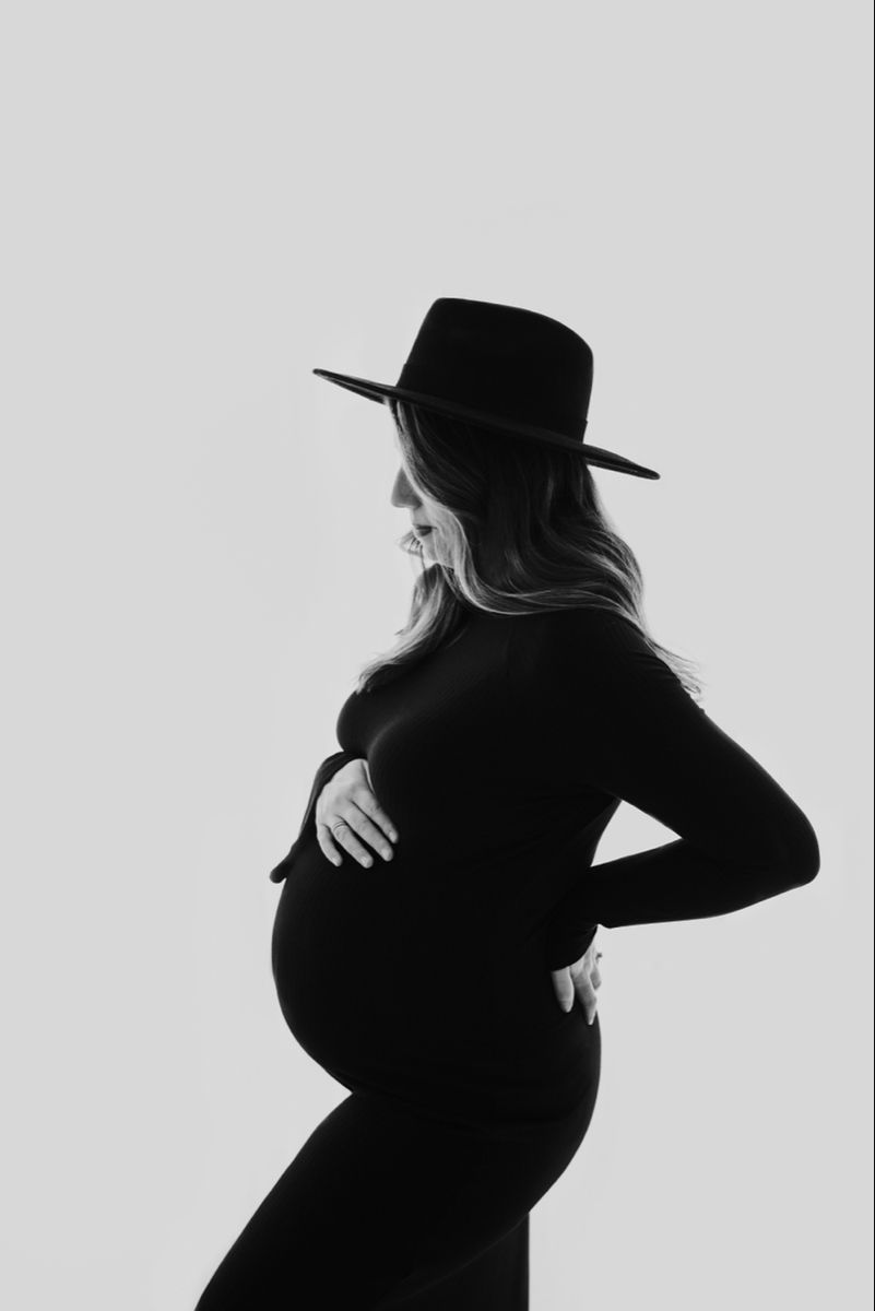 Studio maternity photo