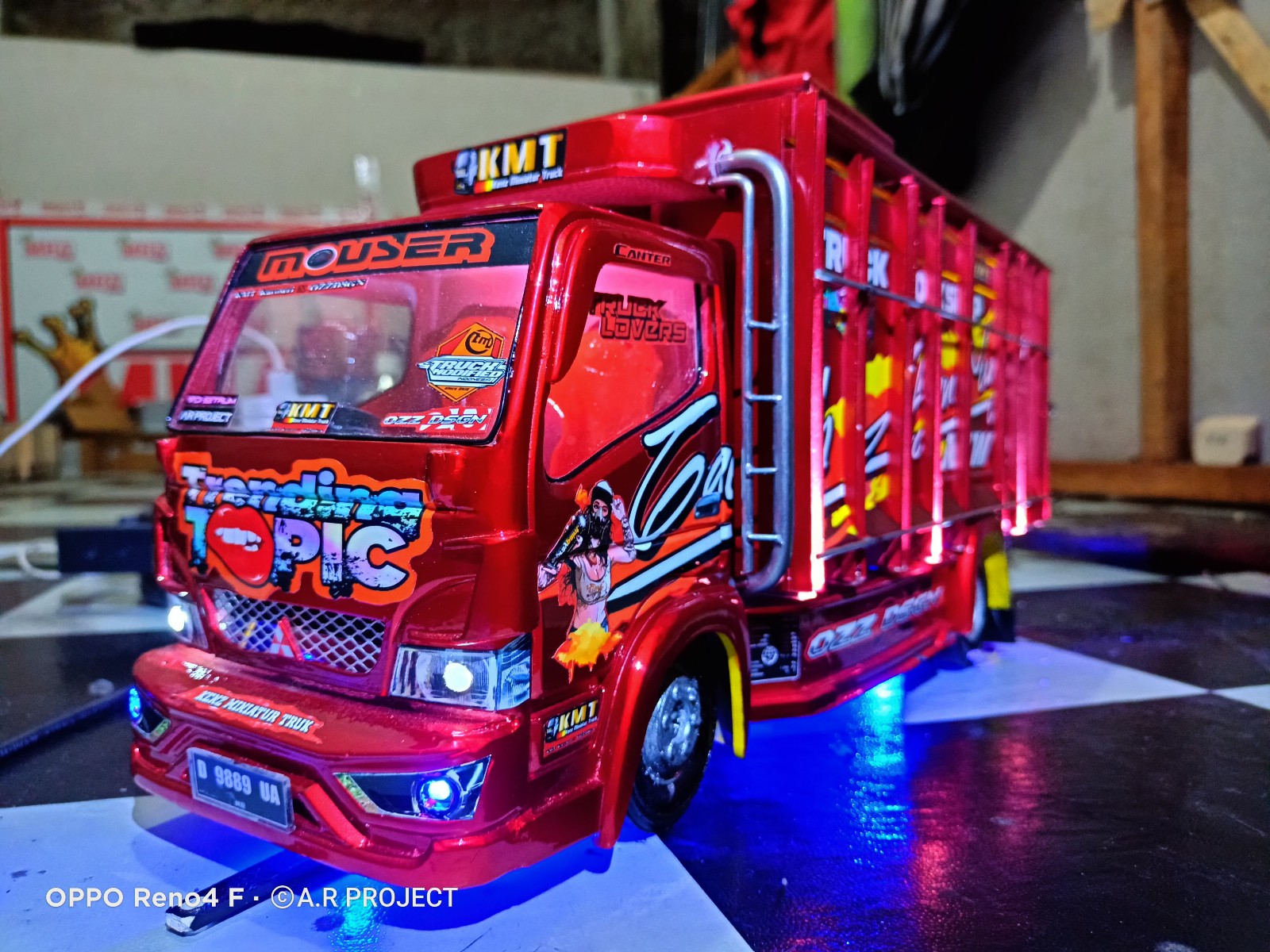 lampu oleng terpal, miniatur truck kayu