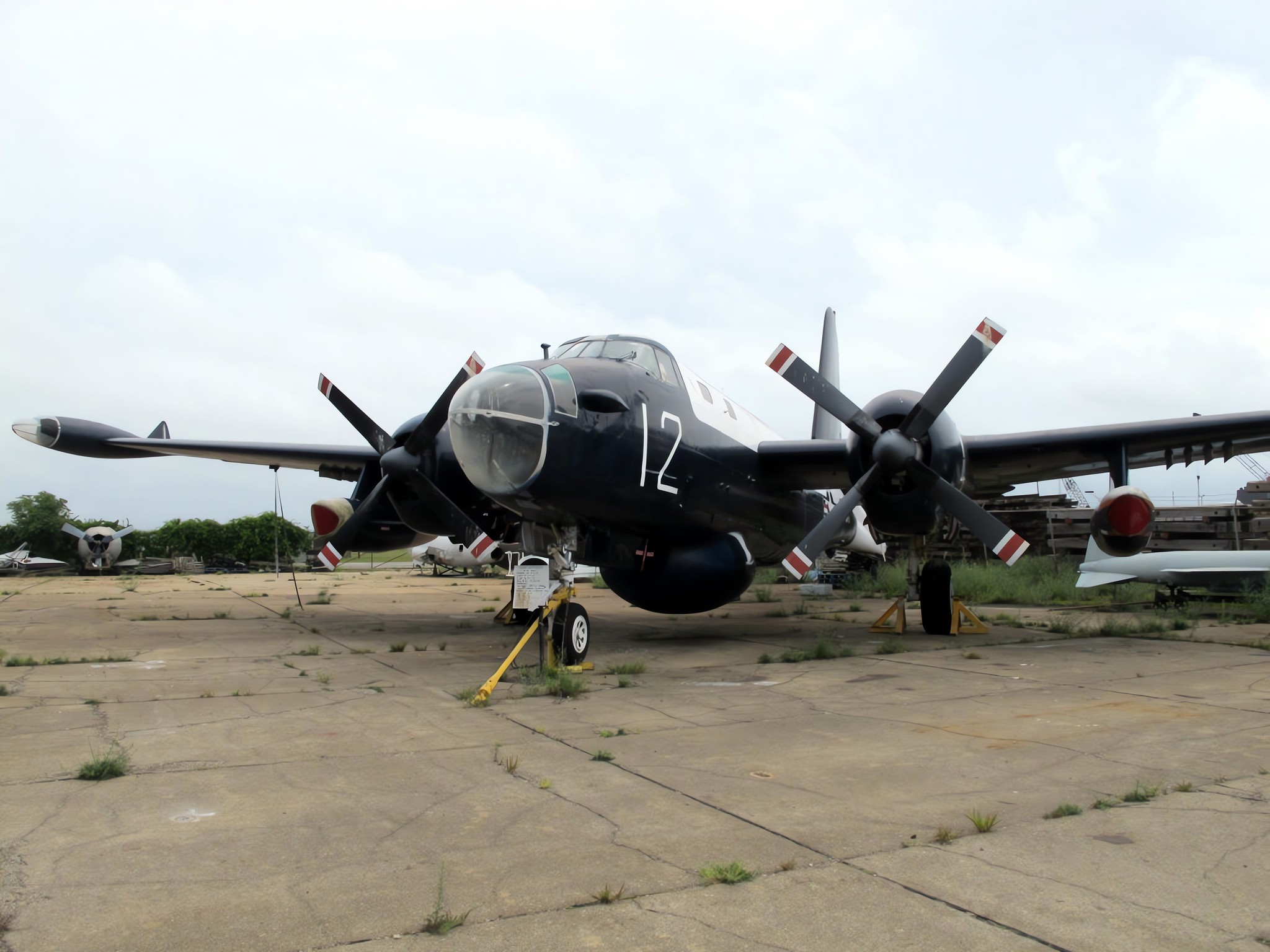 Lockheed P 2 Neptune & Video