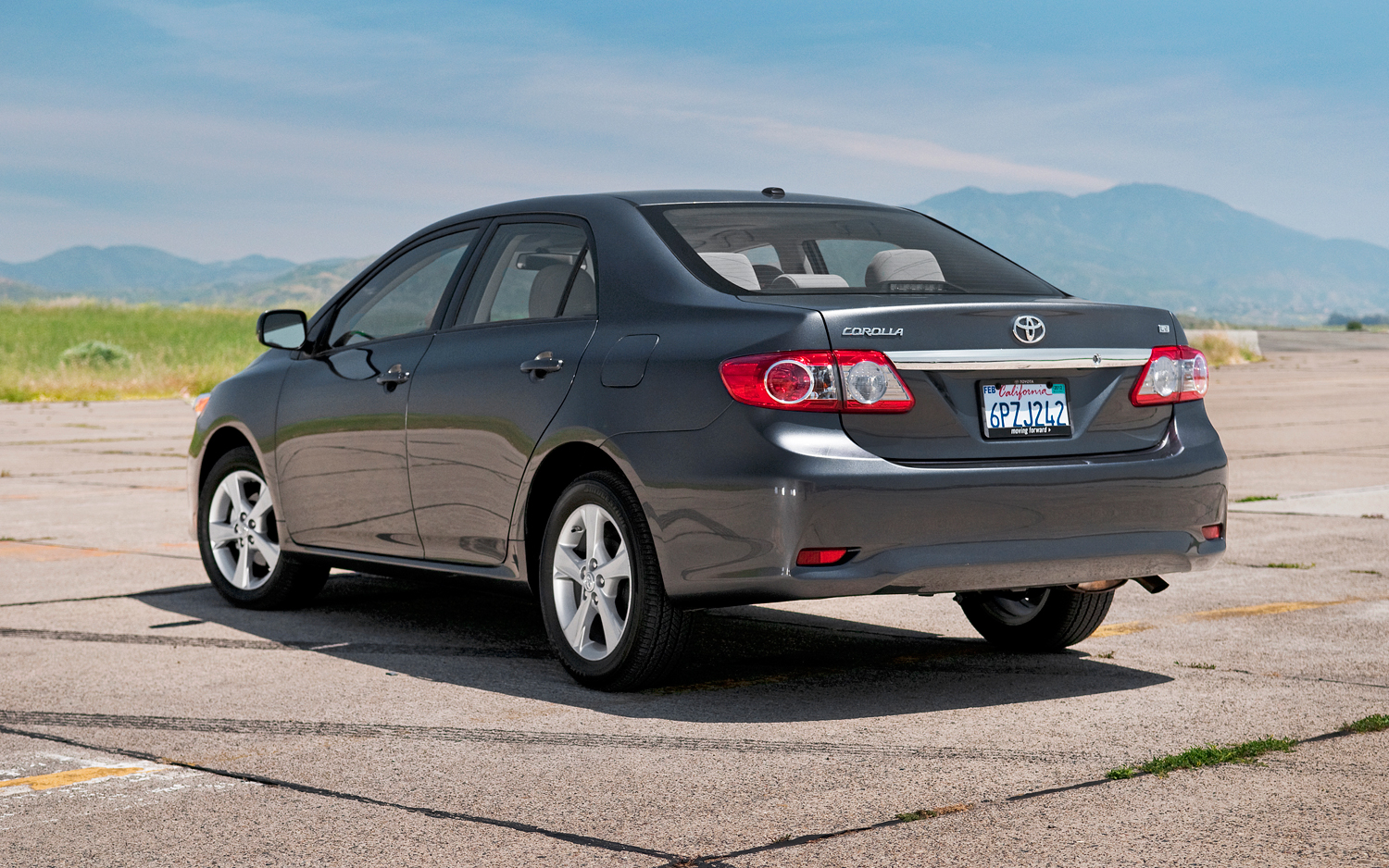 Toyota Corolla Le best image