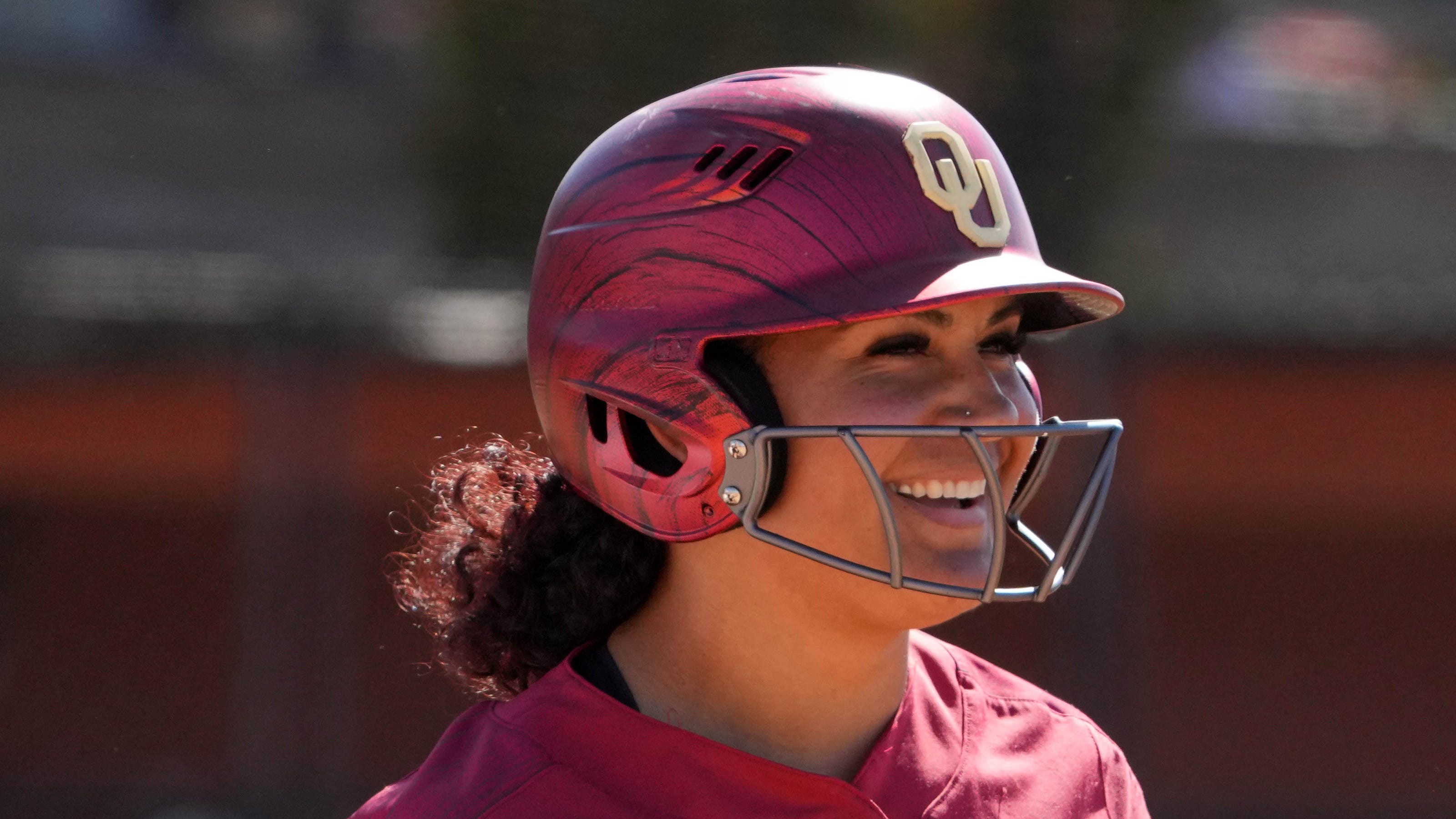 OU softball star Jocelyn Alo photo