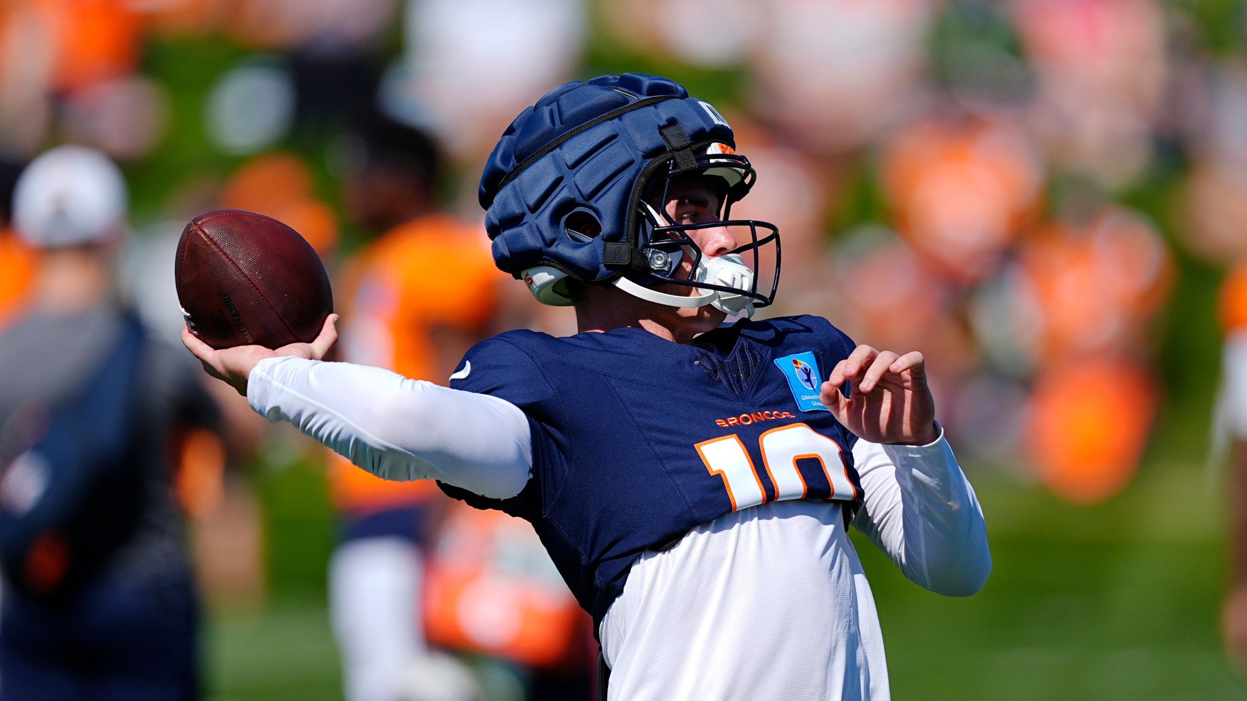 Broncos training camp: Denver dawn pads